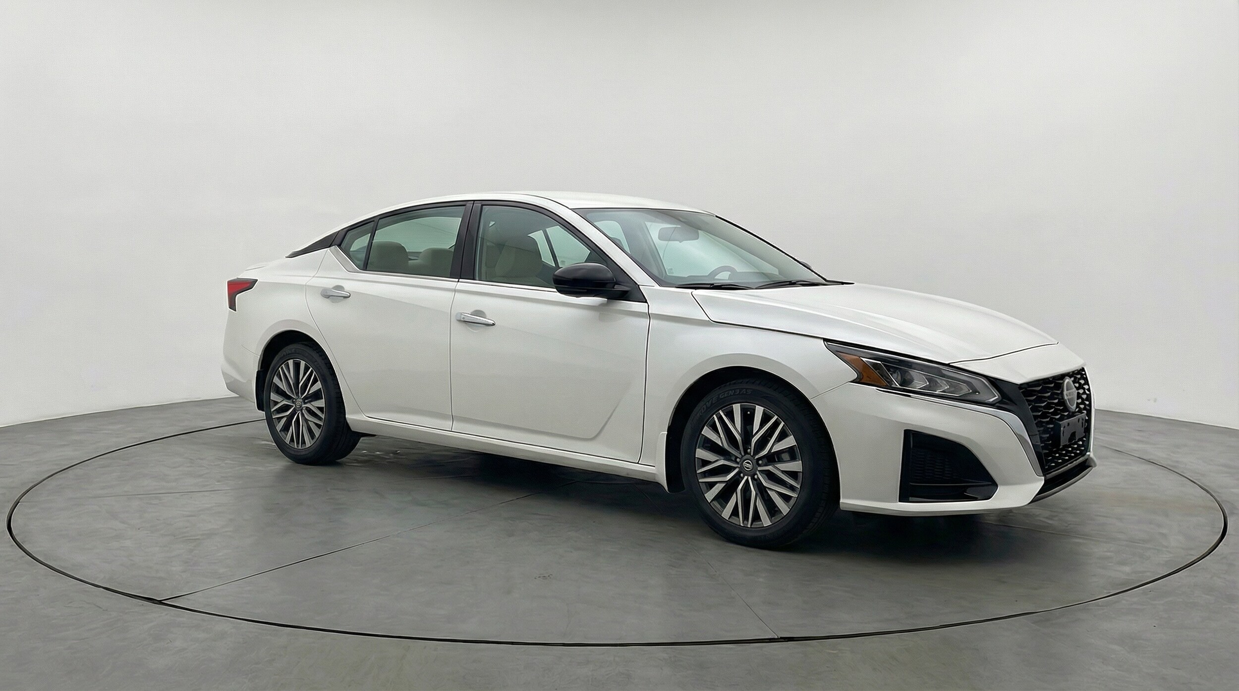 Thumbnail: 2025 Nissan Altima - 1