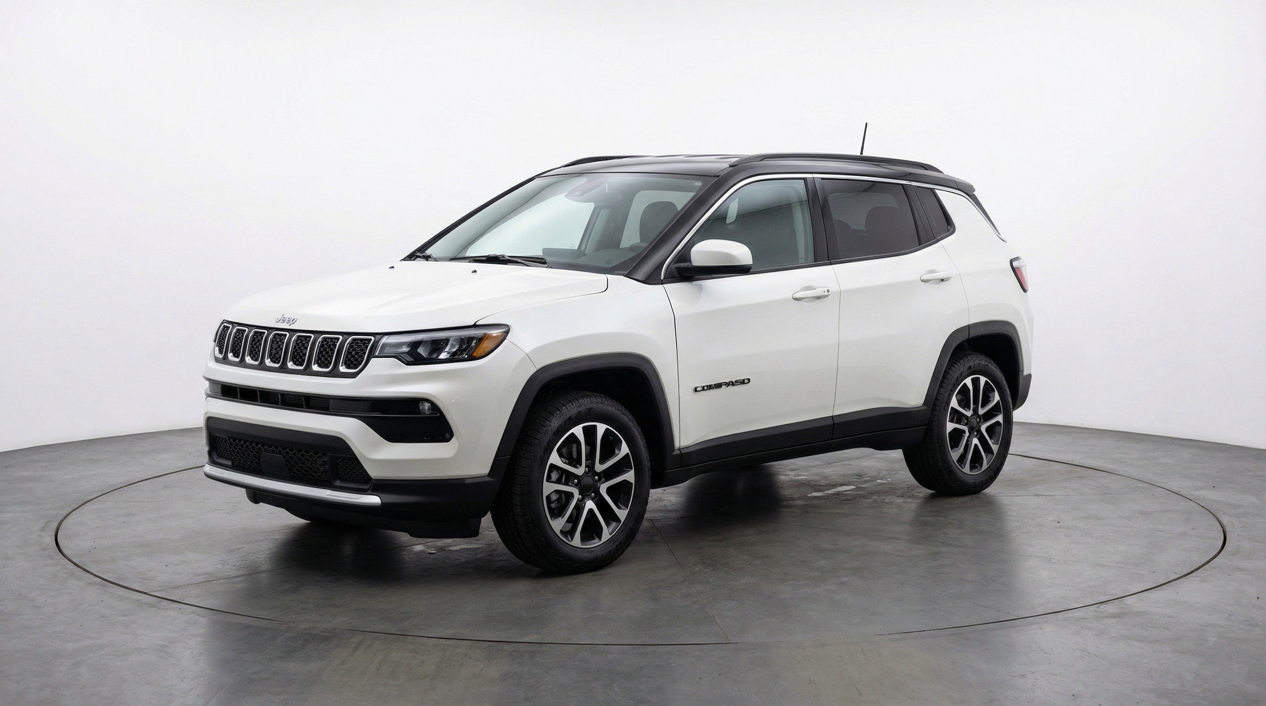 Thumbnail: 2025 Jeep Compass - 3