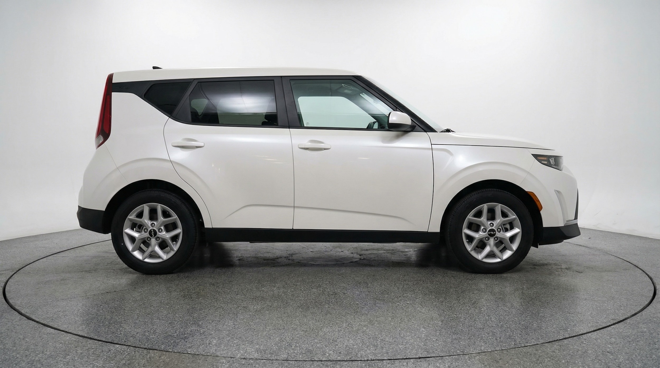 Thumbnail: 2025 Kia Soul - 8