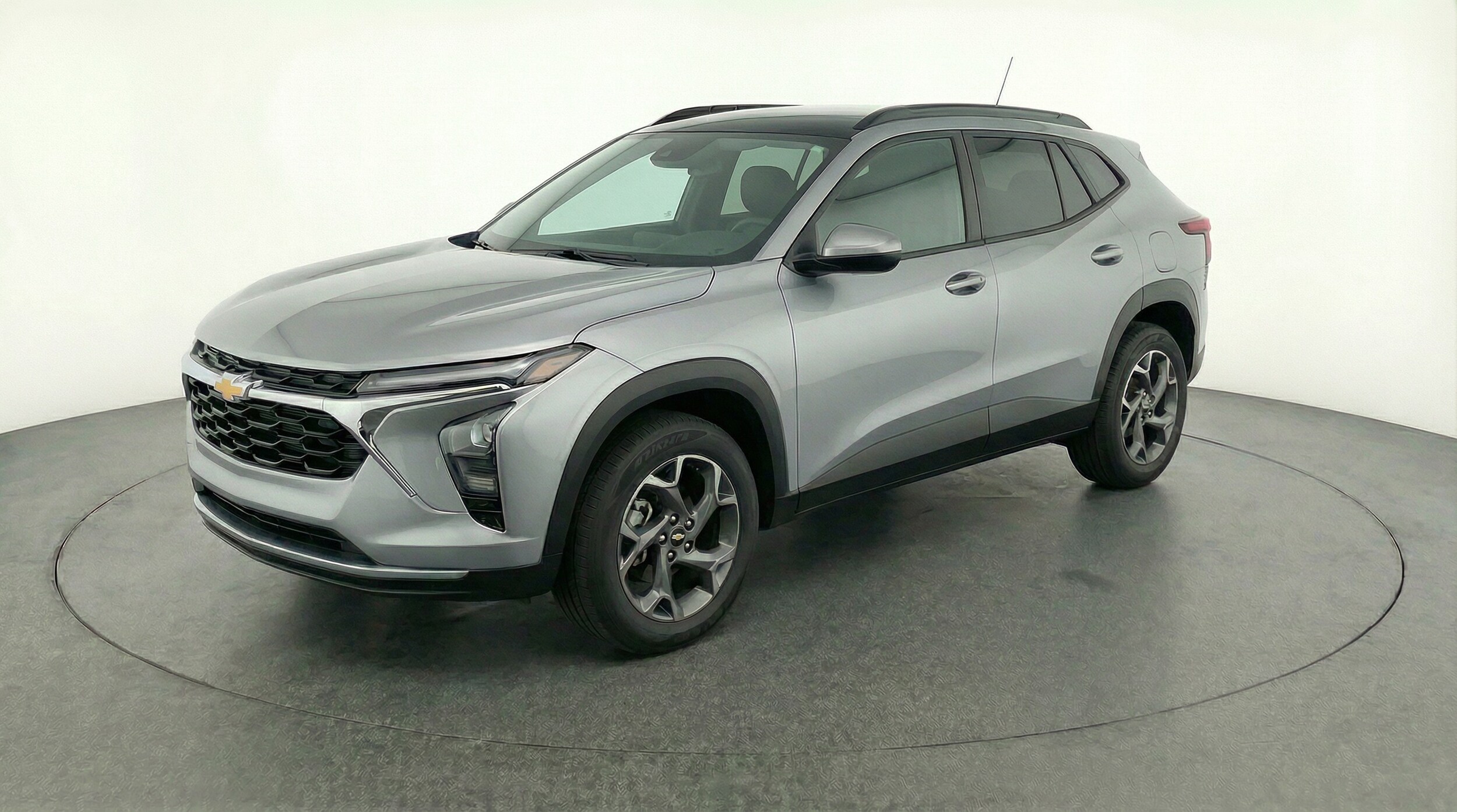 Thumbnail: 2025 Chevrolet Trax - 3