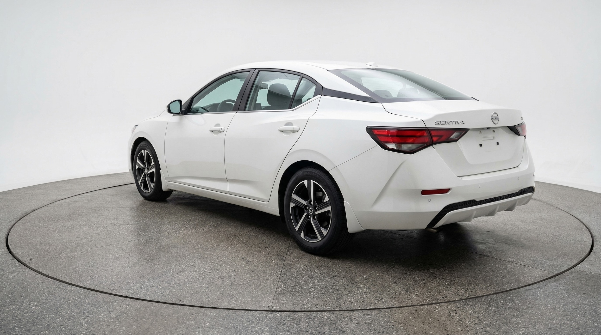 Thumbnail: 2025 Nissan Sentra - 5