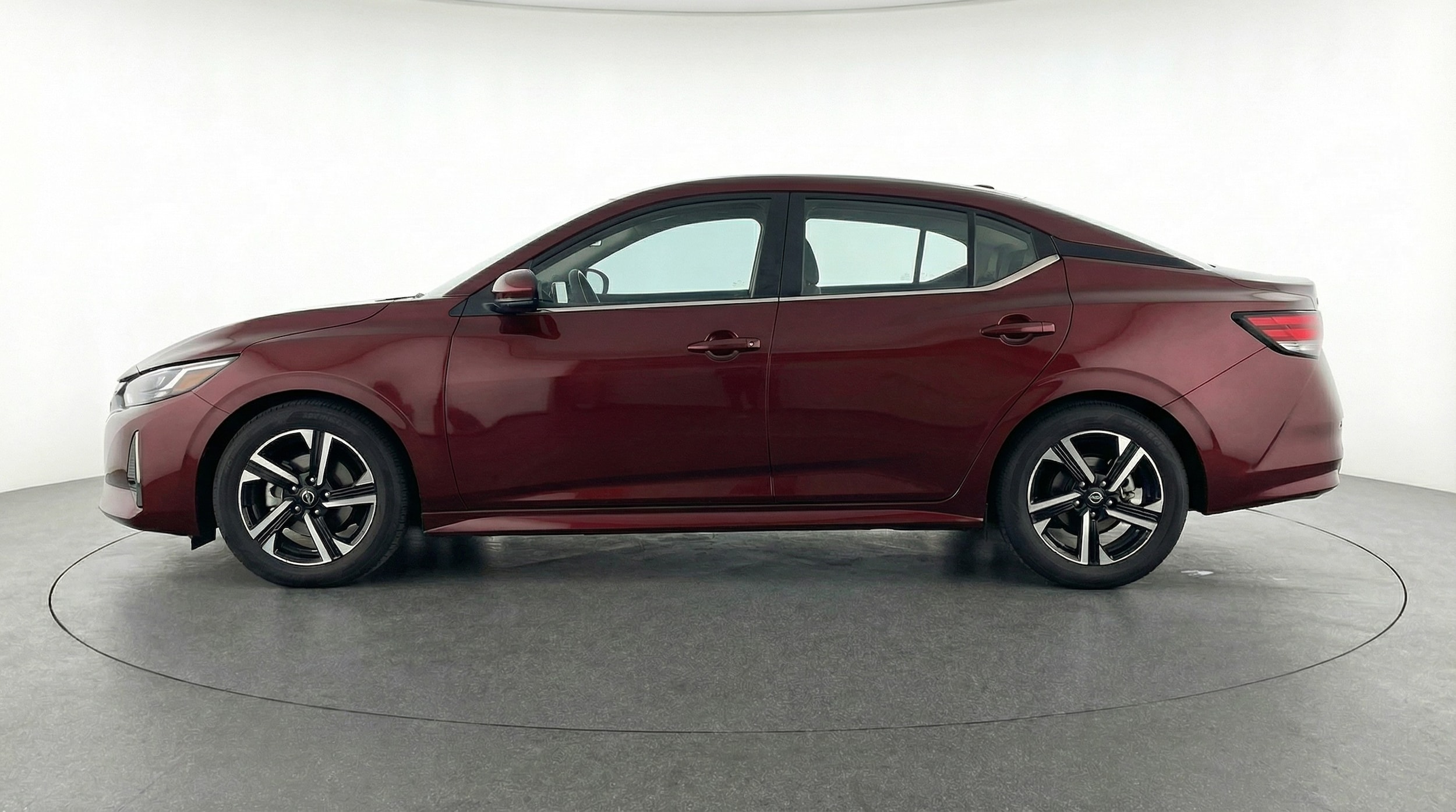 Thumbnail: 2025 Nissan Sentra - 4