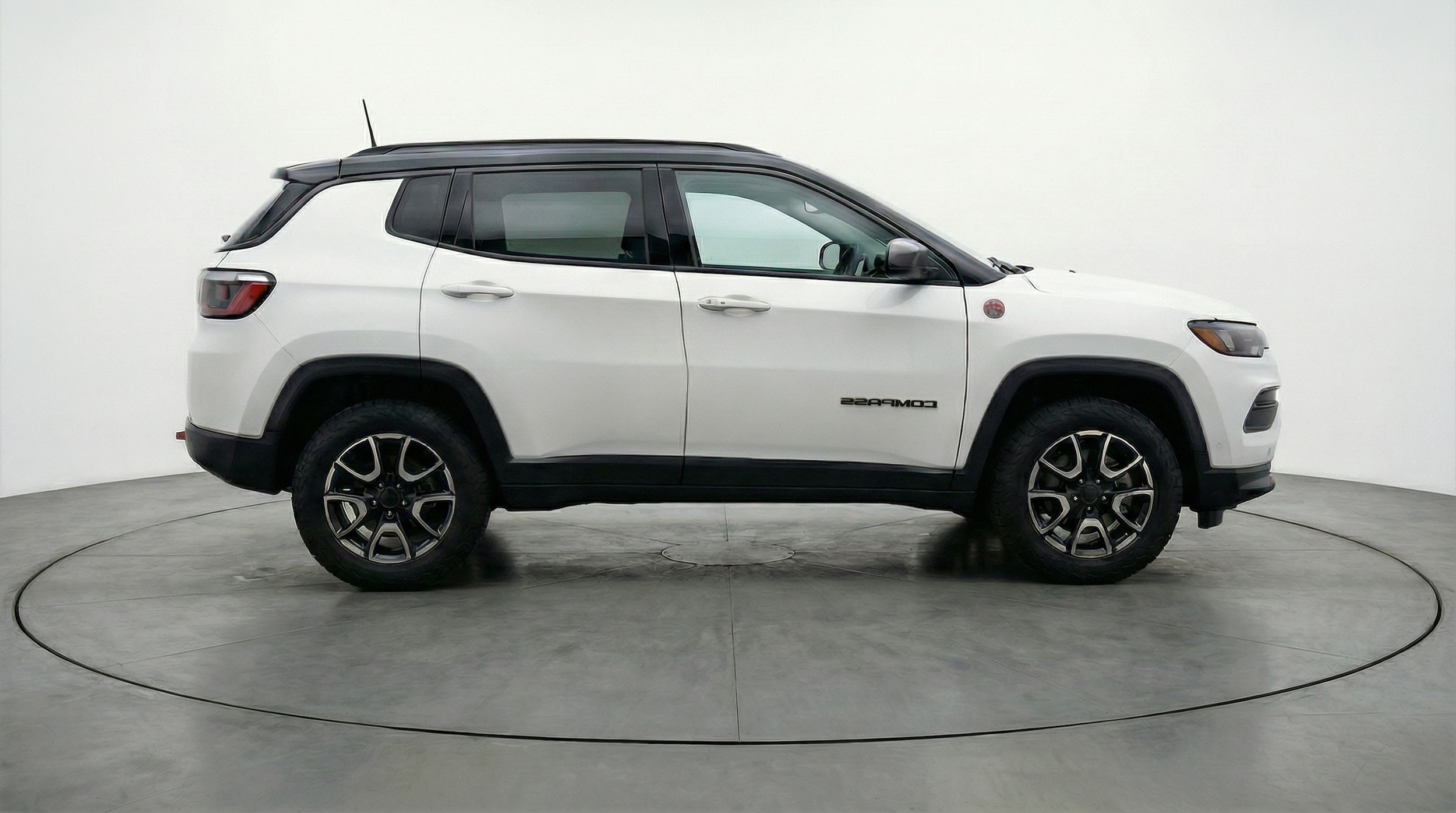 Thumbnail: 2025 Jeep Compass - 8