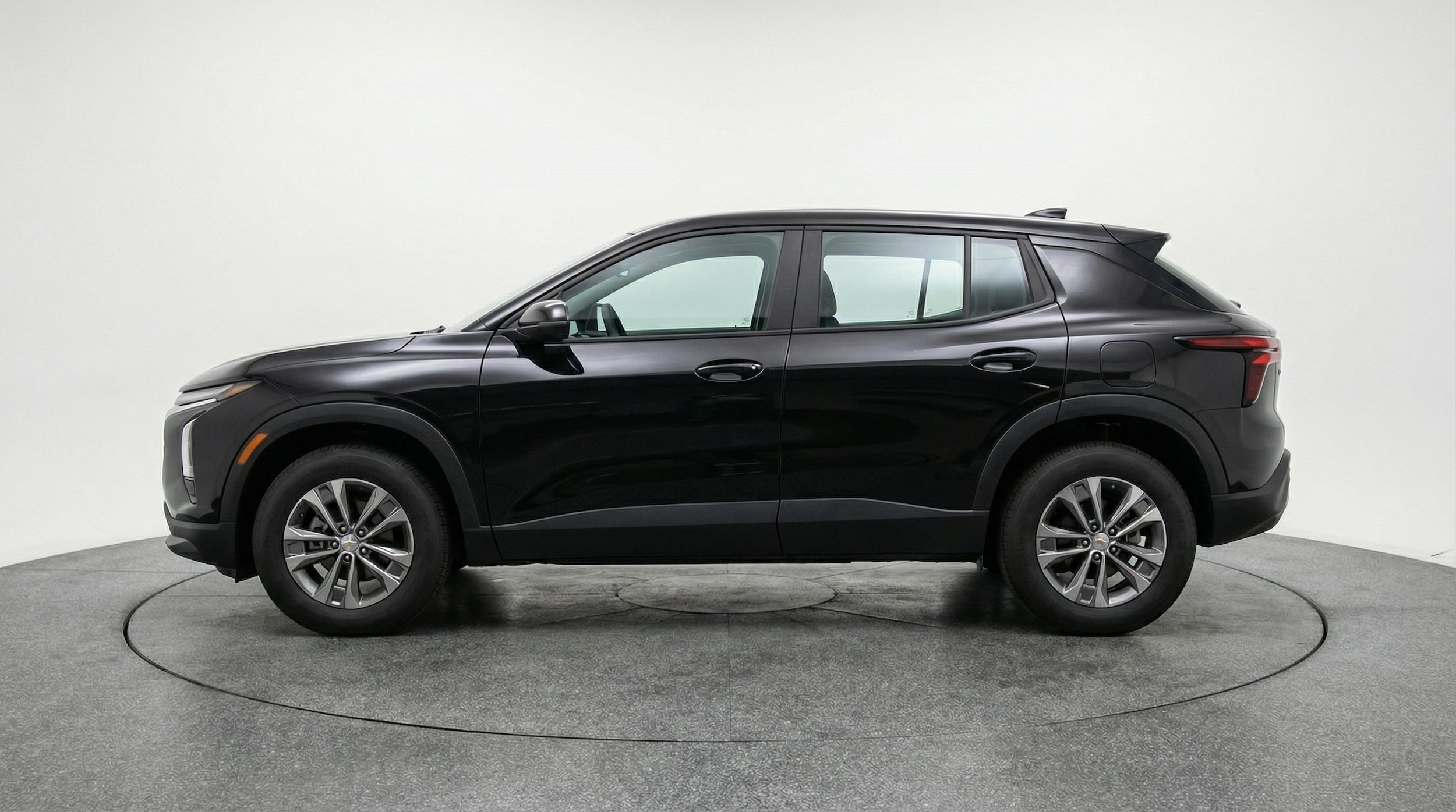 Thumbnail: 2025 Chevrolet Equinox - 4