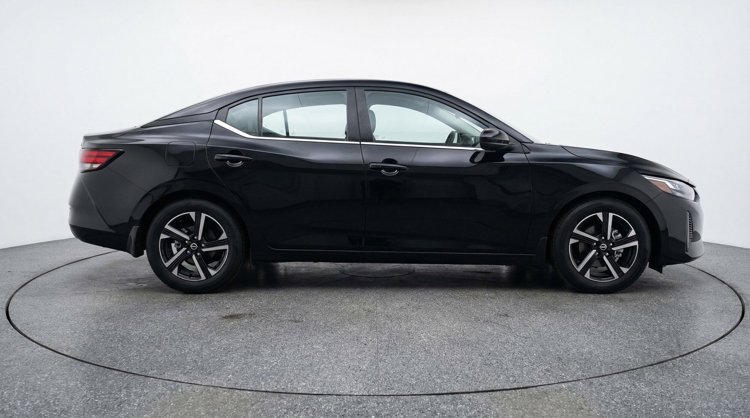 Thumbnail: 2025 Nissan Sentra - 11