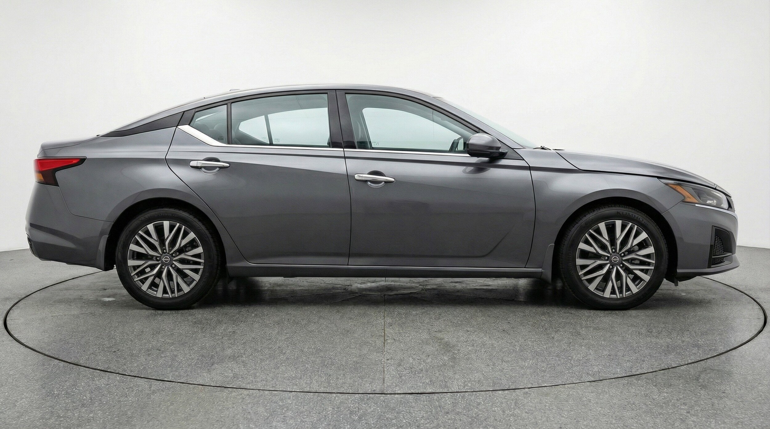 Thumbnail: 2025 Nissan Altima - 11