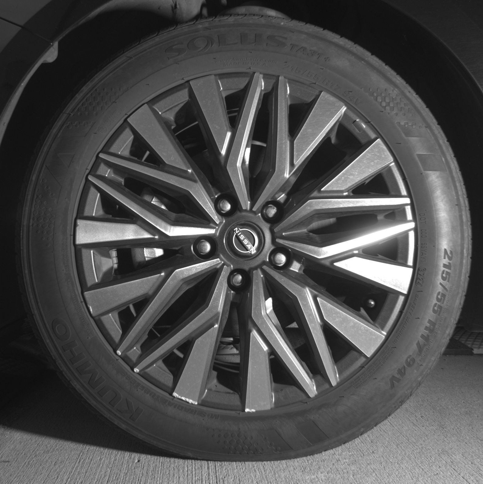 Thumbnail: 2025 Nissan Altima - 9