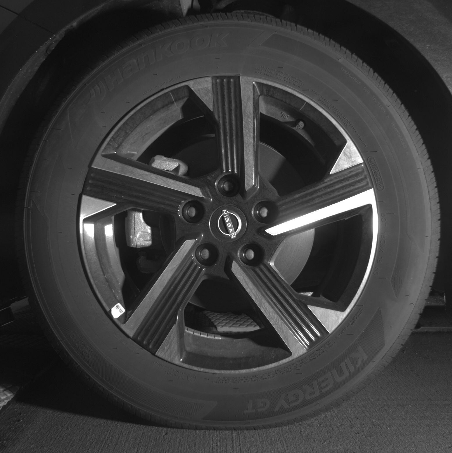 Thumbnail: 2025 Nissan Sentra - 9