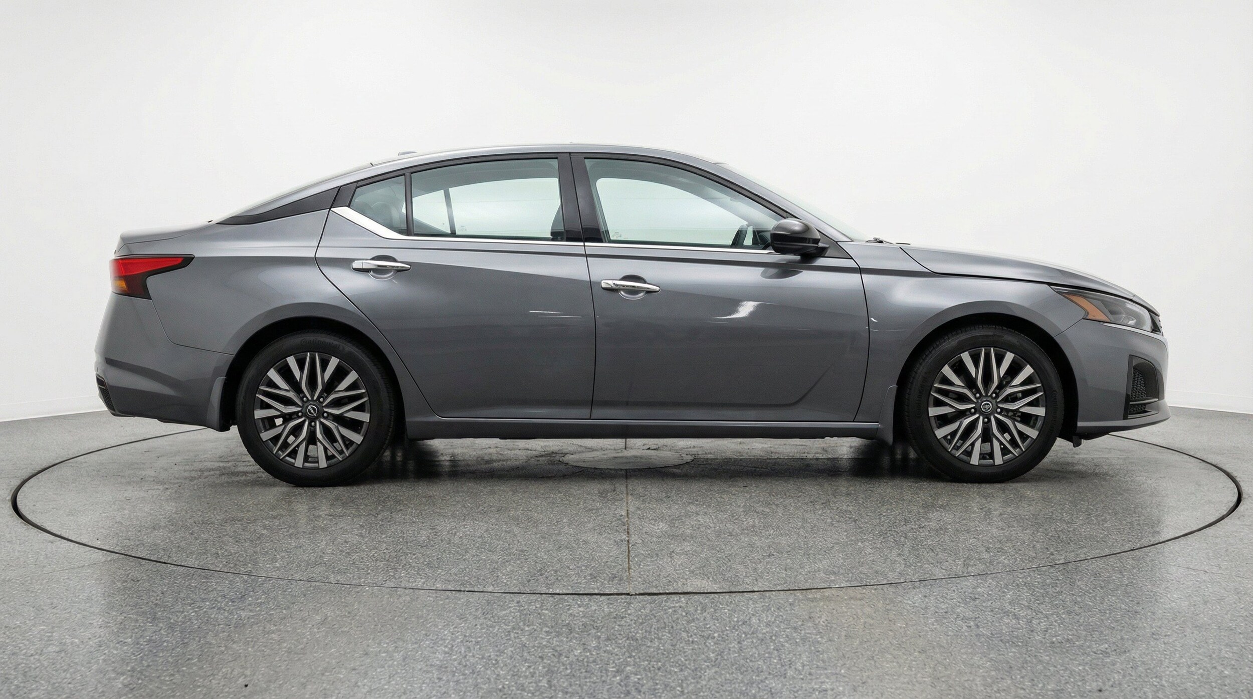 Thumbnail: 2025 Nissan Altima - 11