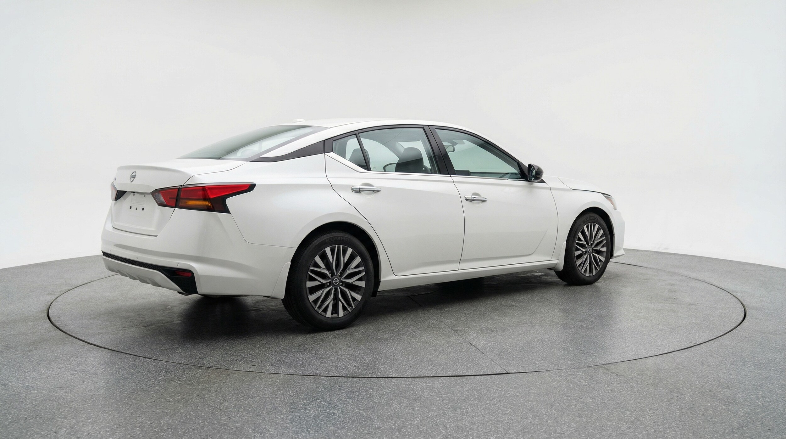 Thumbnail: 2025 Nissan Altima - 7