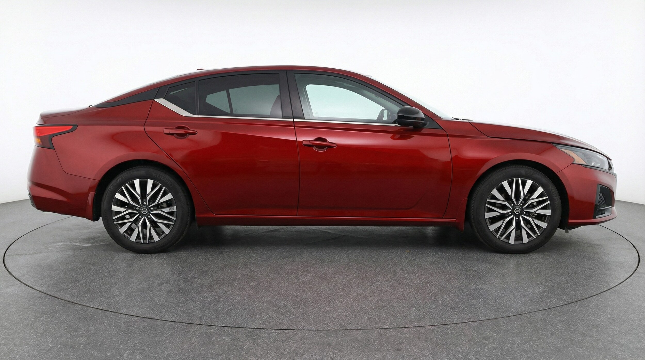 Thumbnail: 2025 Nissan Altima - 8
