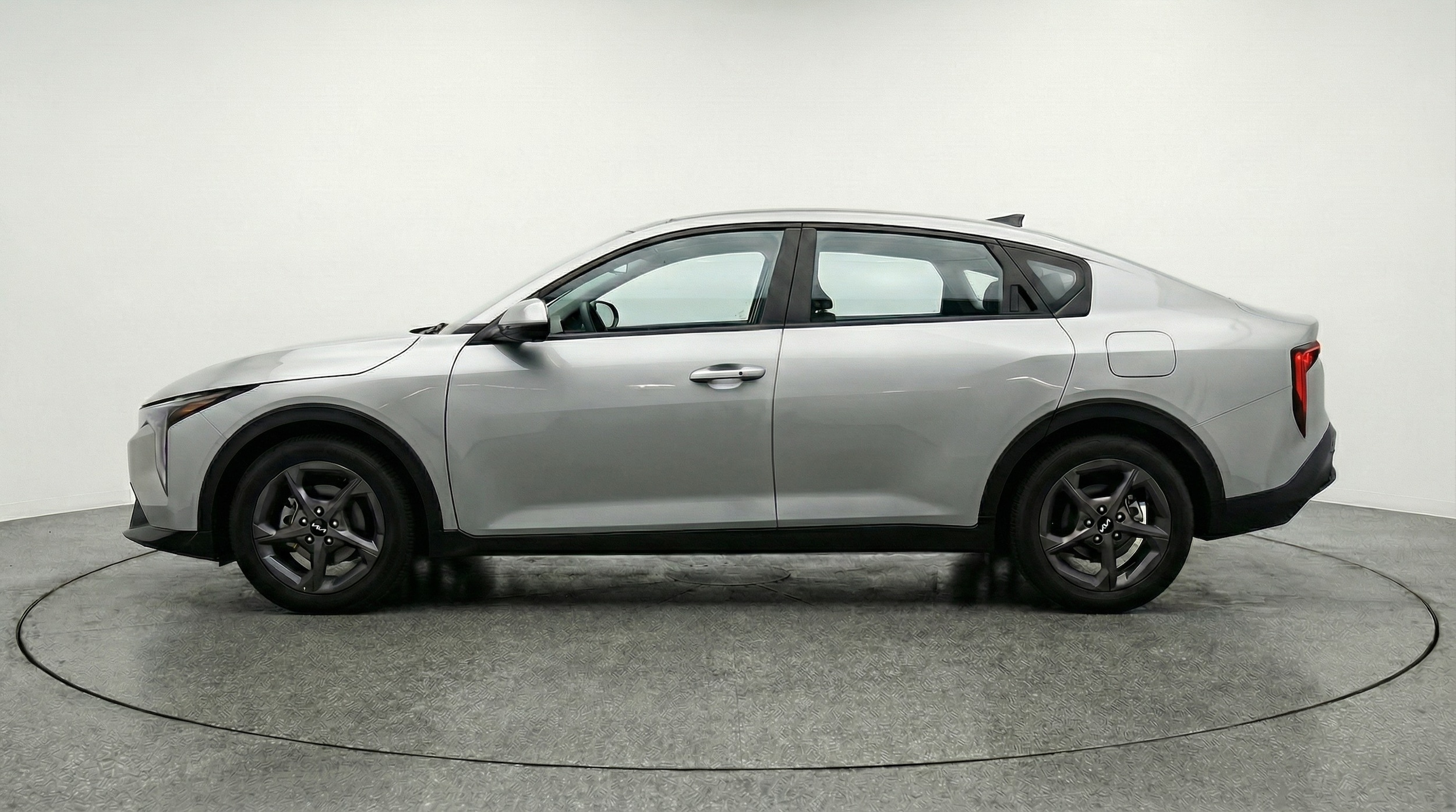 Thumbnail: 2025 Kia K4 - 4