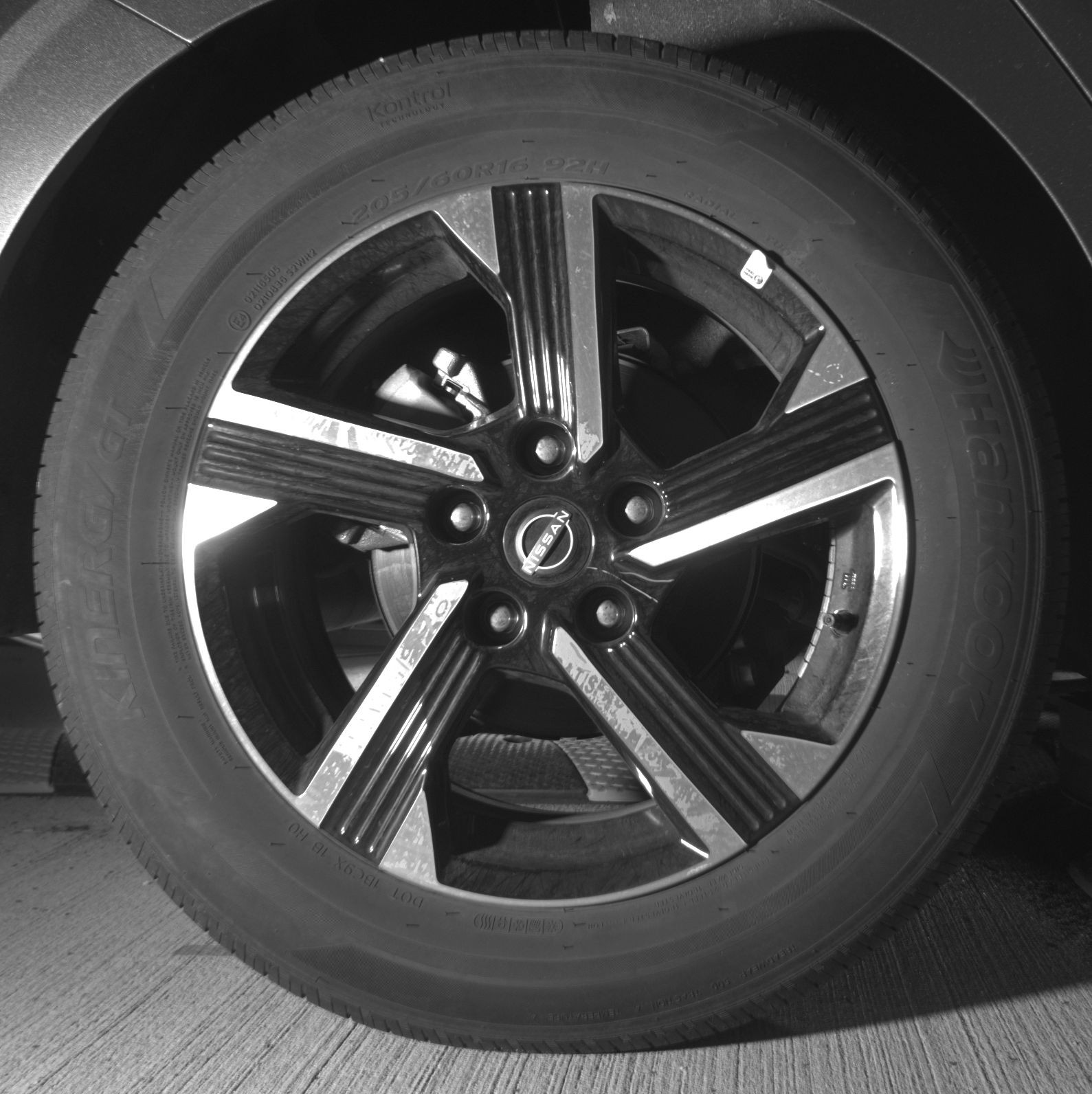 Thumbnail: 2025 Nissan Sentra - 12