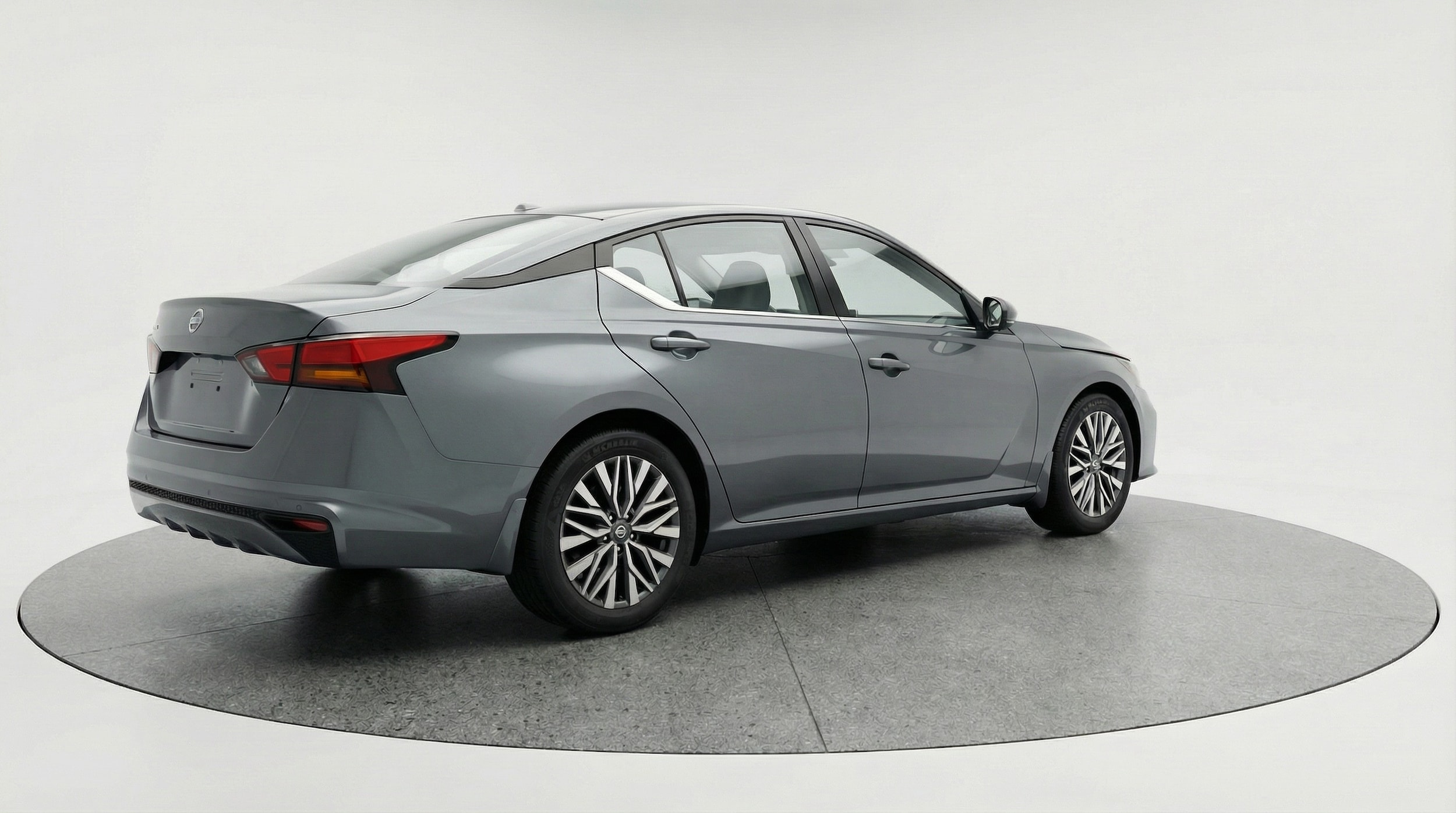 Thumbnail: 2025 Nissan Altima - 7