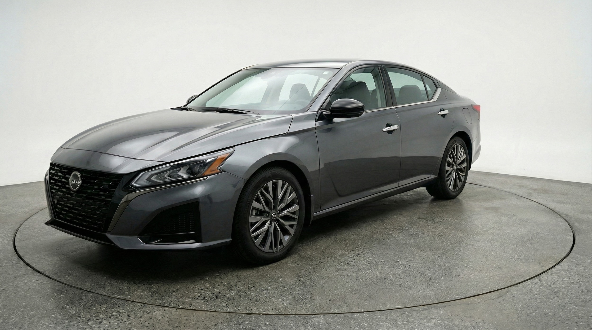 Thumbnail: 2025 Nissan Altima - 3