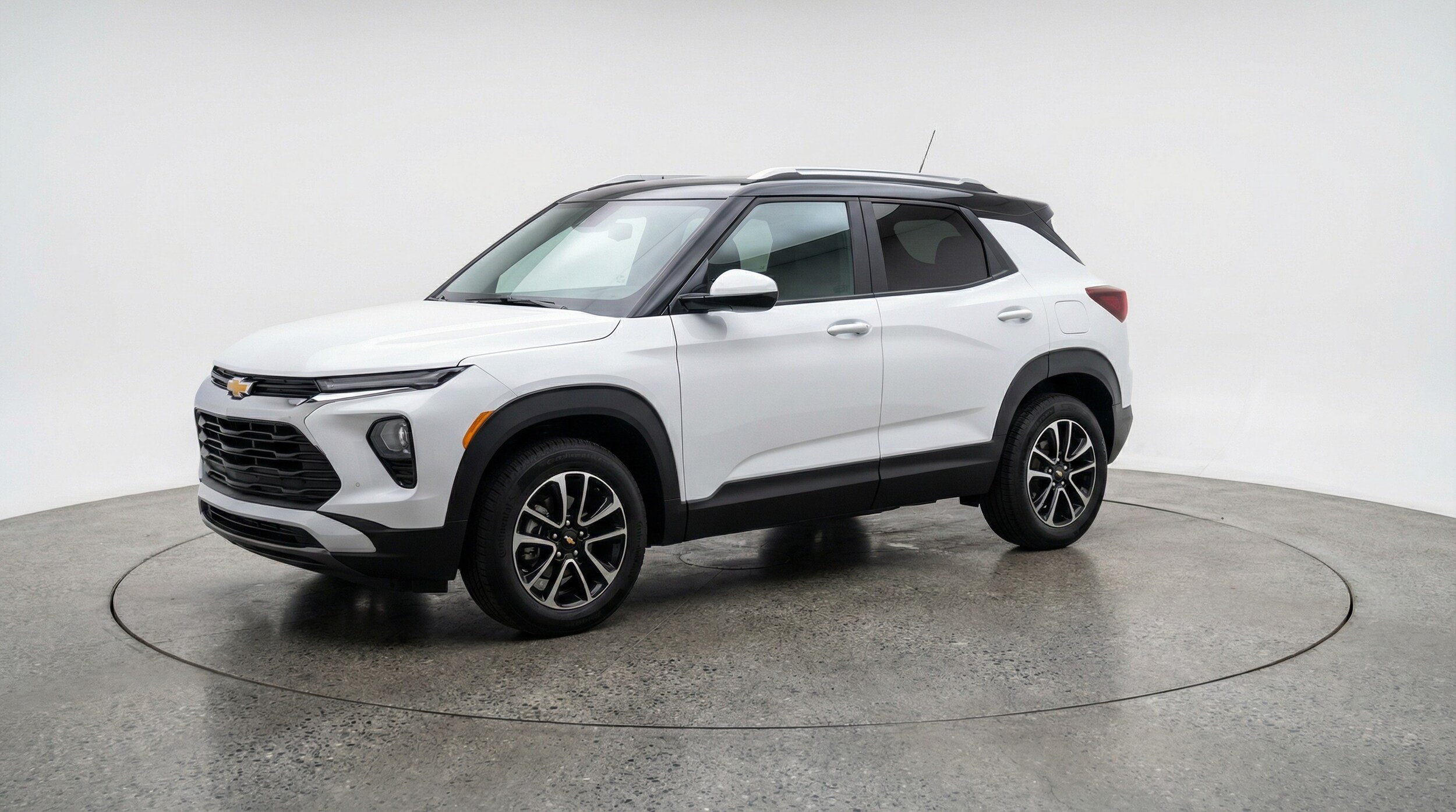 Thumbnail: 2025 Chevrolet TrailBlazer - 3