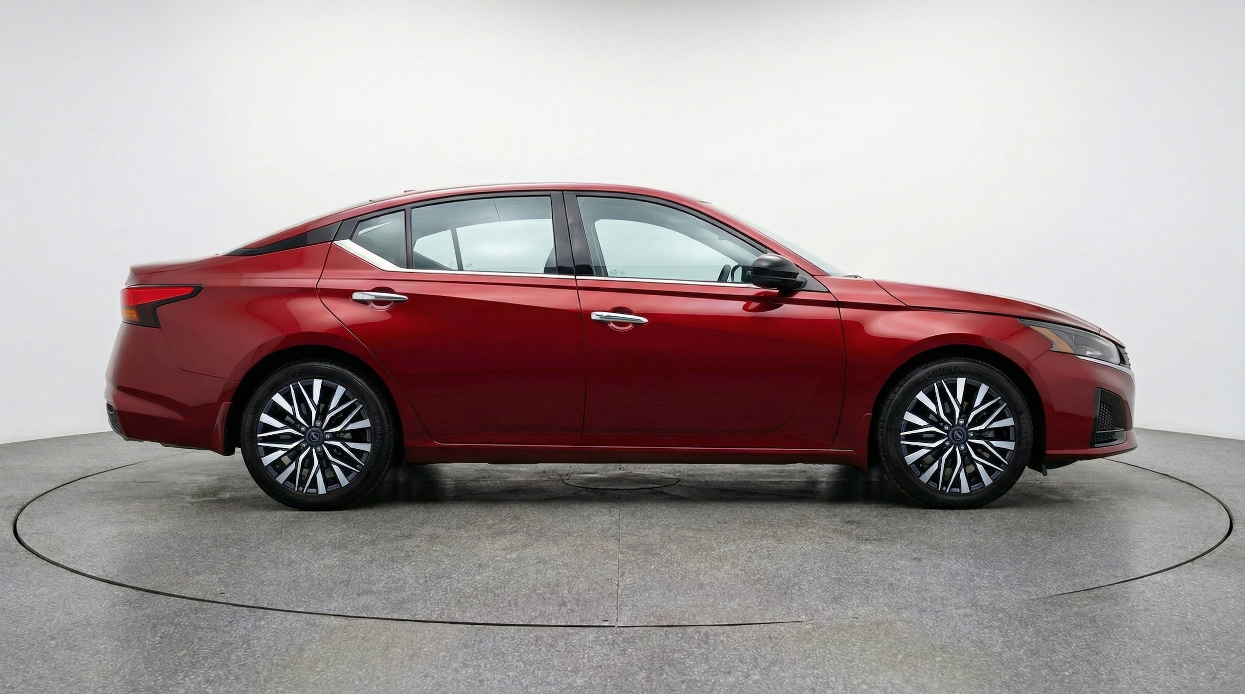 Thumbnail: 2025 Nissan Altima - 8