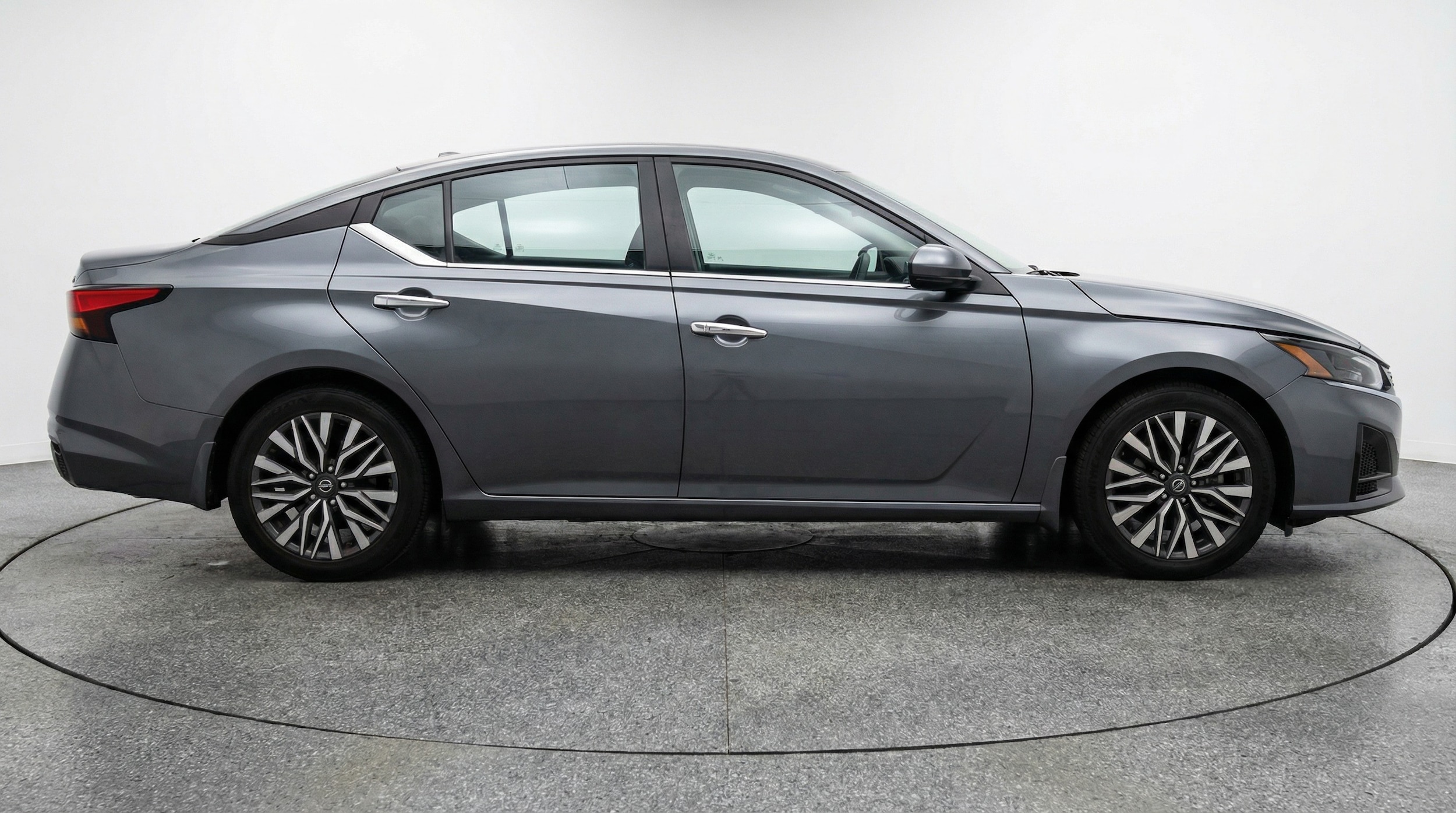 Thumbnail: 2025 Nissan Altima - 8