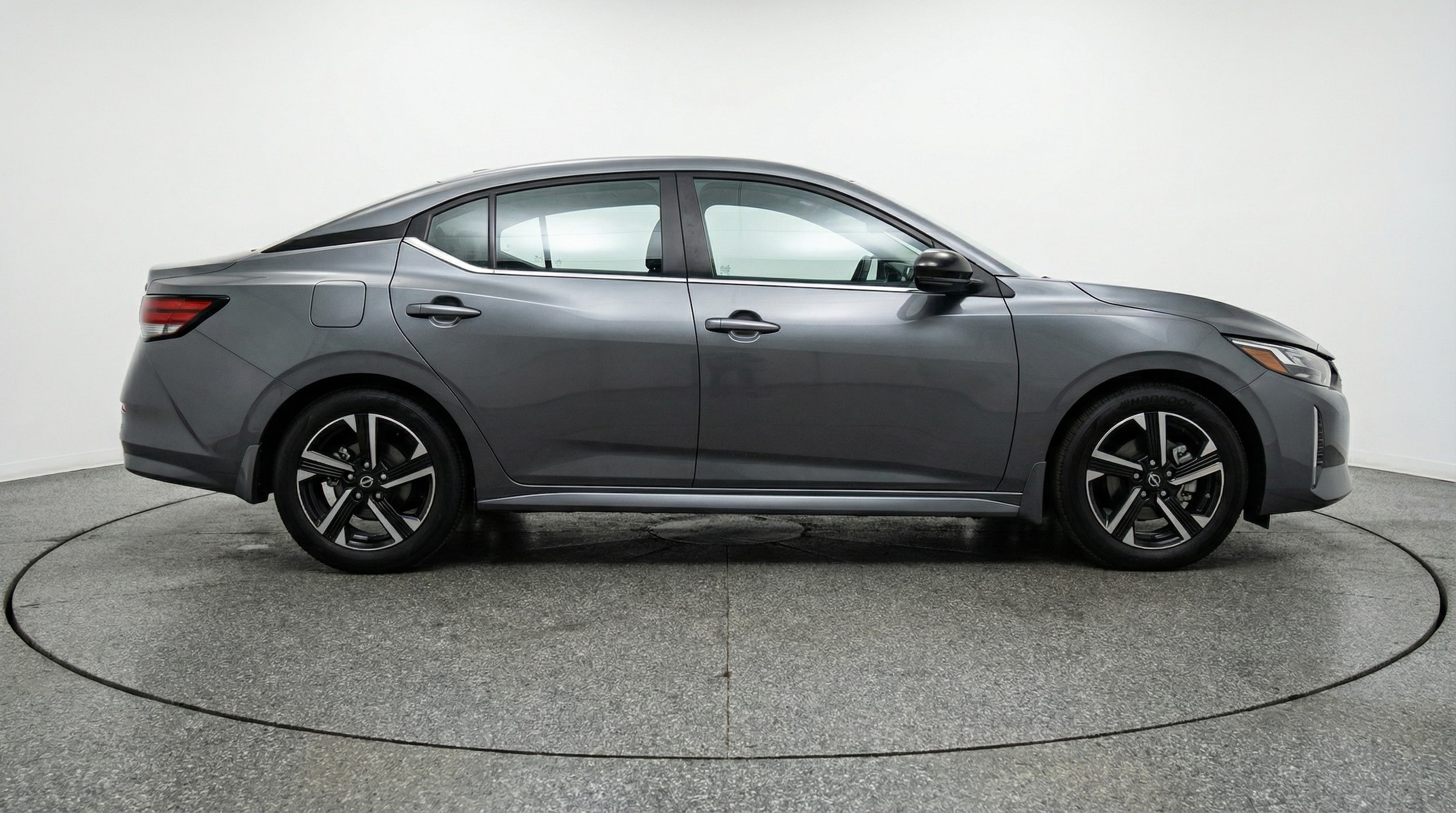 Thumbnail: 2025 Nissan Sentra - 8