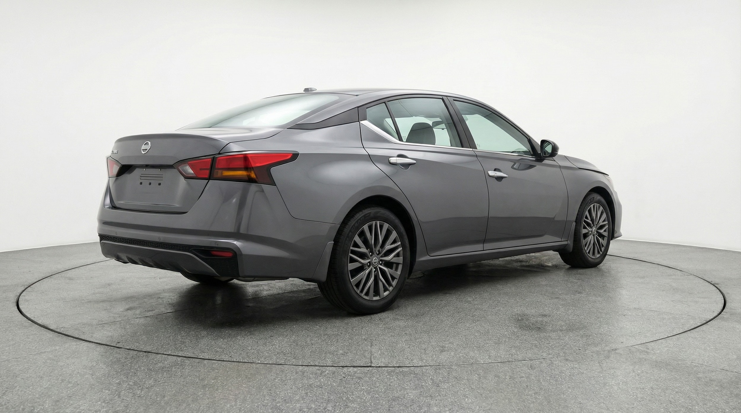 Thumbnail: 2025 Nissan Altima - 7