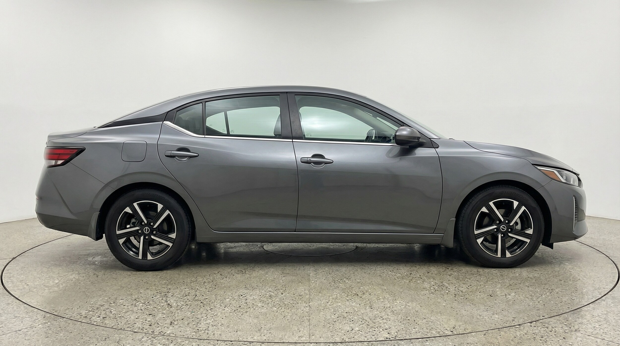 Thumbnail: 2025 Nissan Sentra - 8