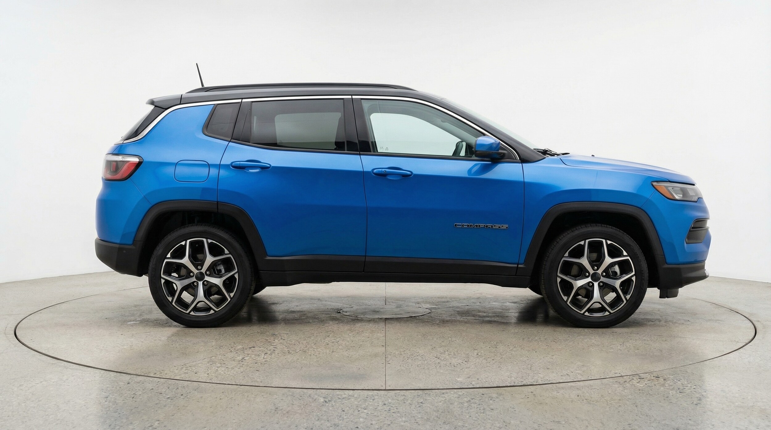 Thumbnail: 2025 Jeep Compass - 8