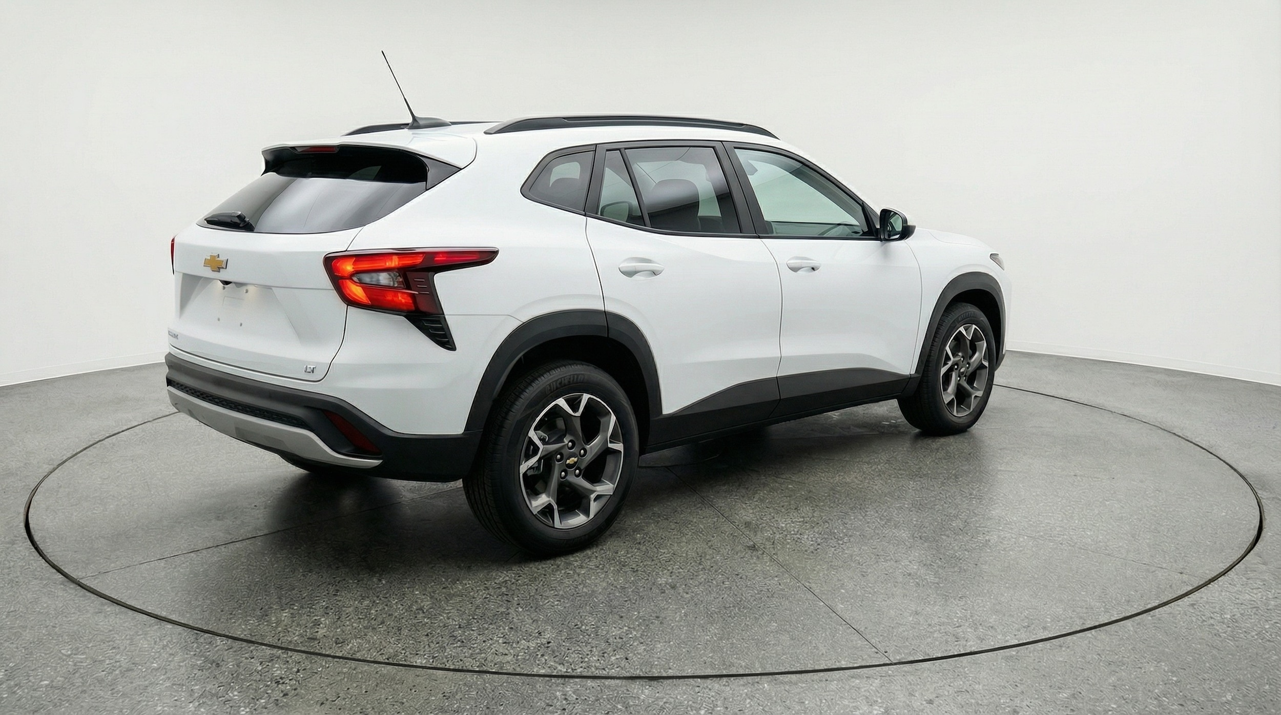 Thumbnail: 2025 Chevrolet Trax - 7