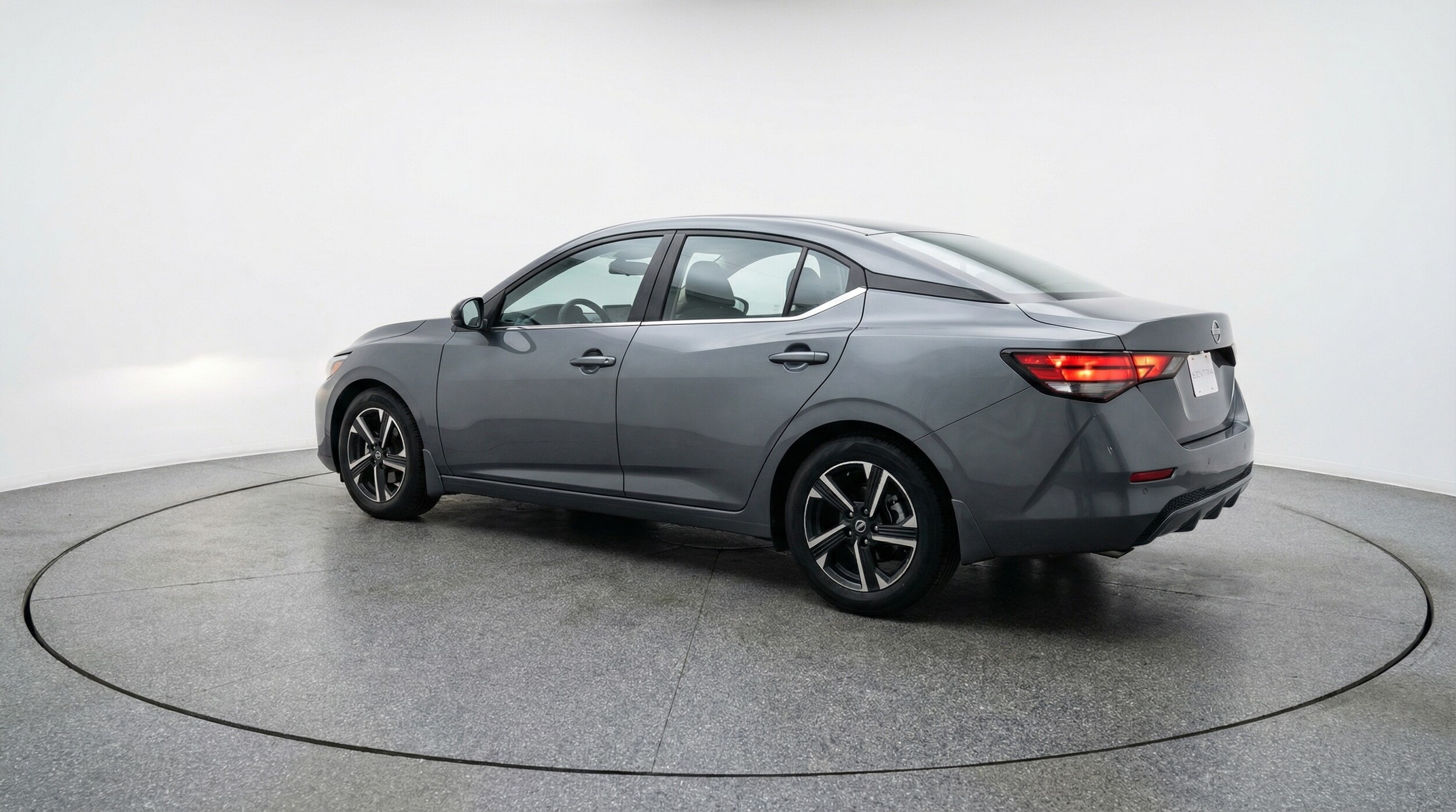 Thumbnail: 2025 Nissan Sentra - 5