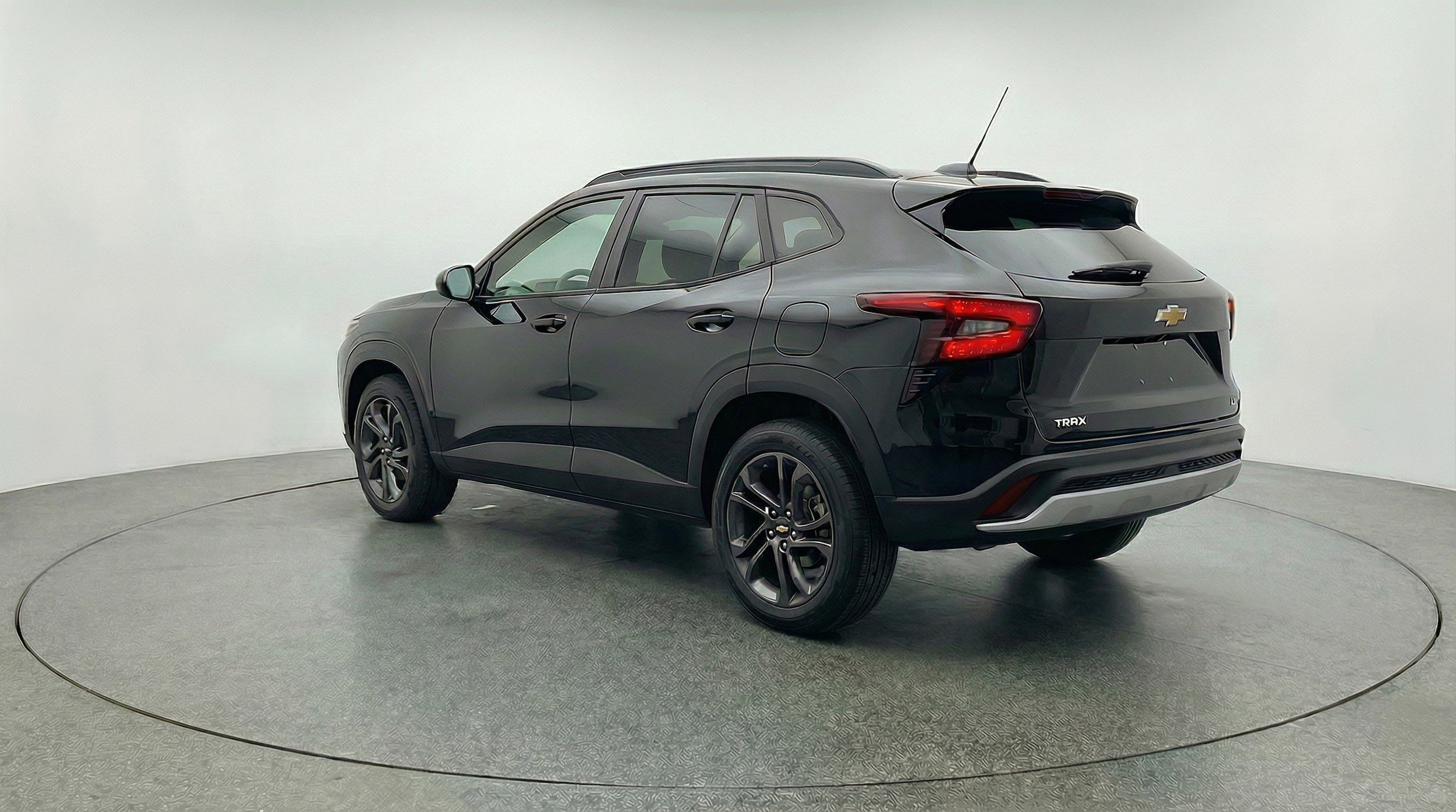 Thumbnail: 2025 Chevrolet Trax - 6