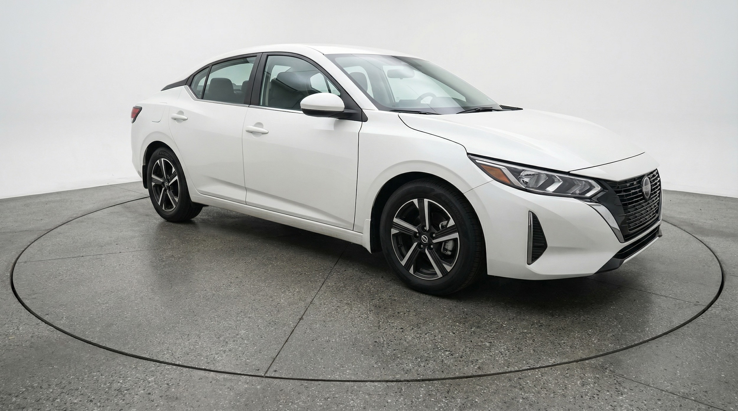 Thumbnail: 2025 Nissan Sentra - 1