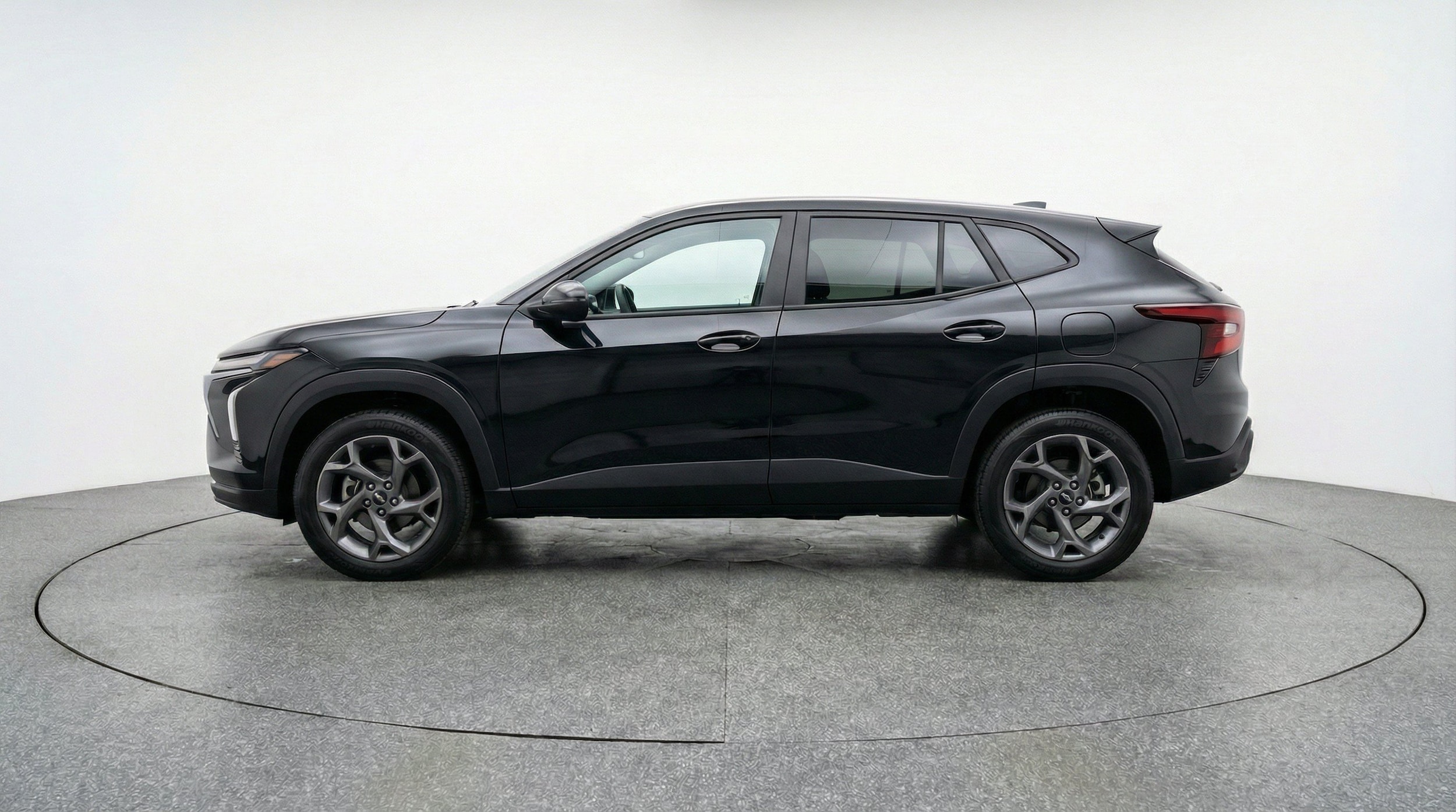 Thumbnail: 2025 Chevrolet Trax - 5