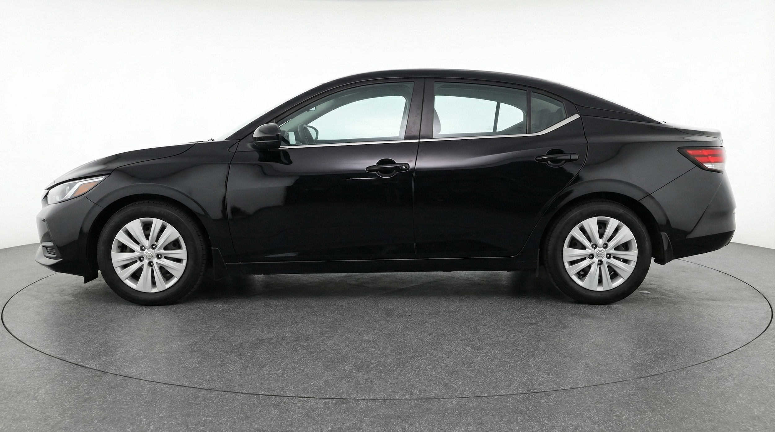 Thumbnail: 2025 Nissan Sentra - 4