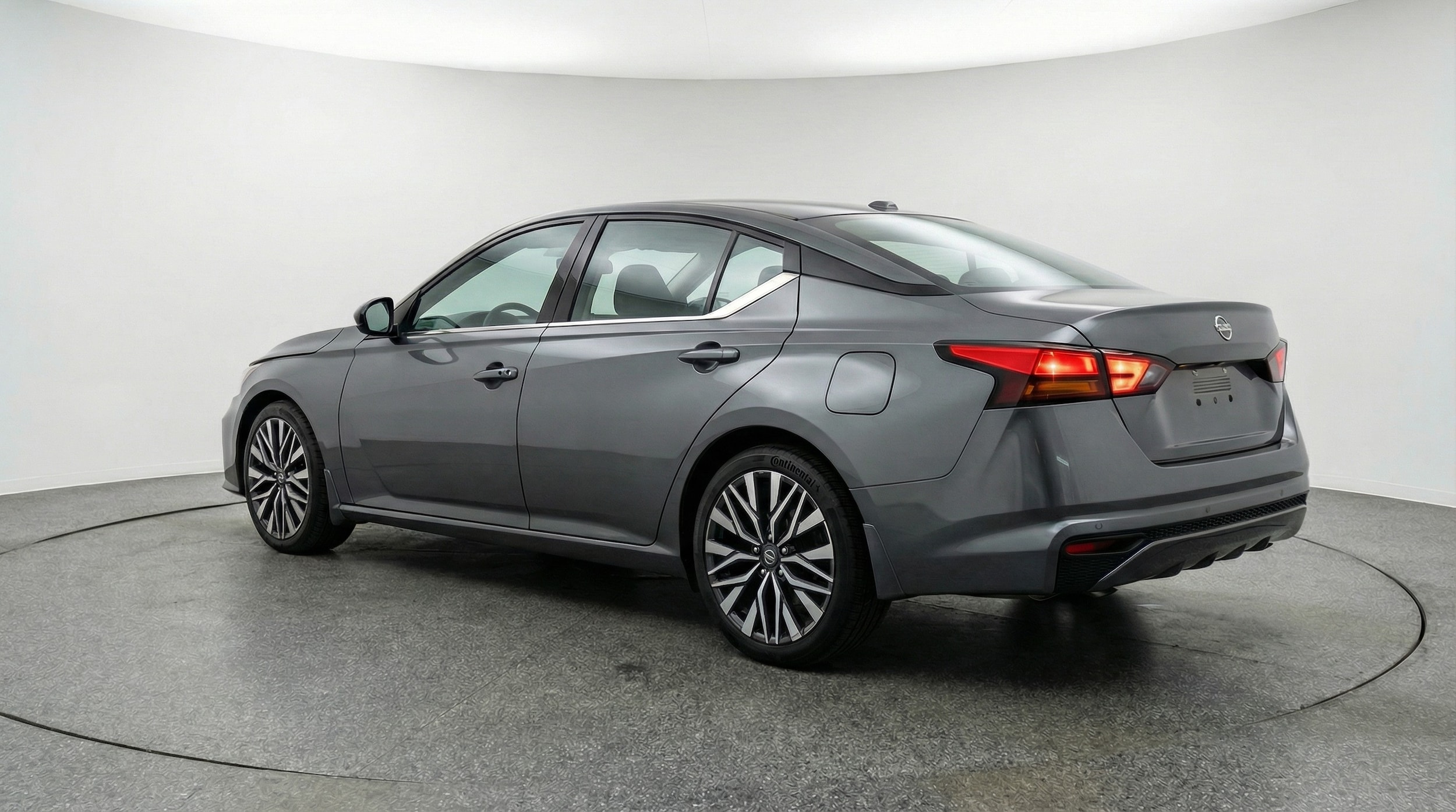 Thumbnail: 2025 Nissan Altima - 5