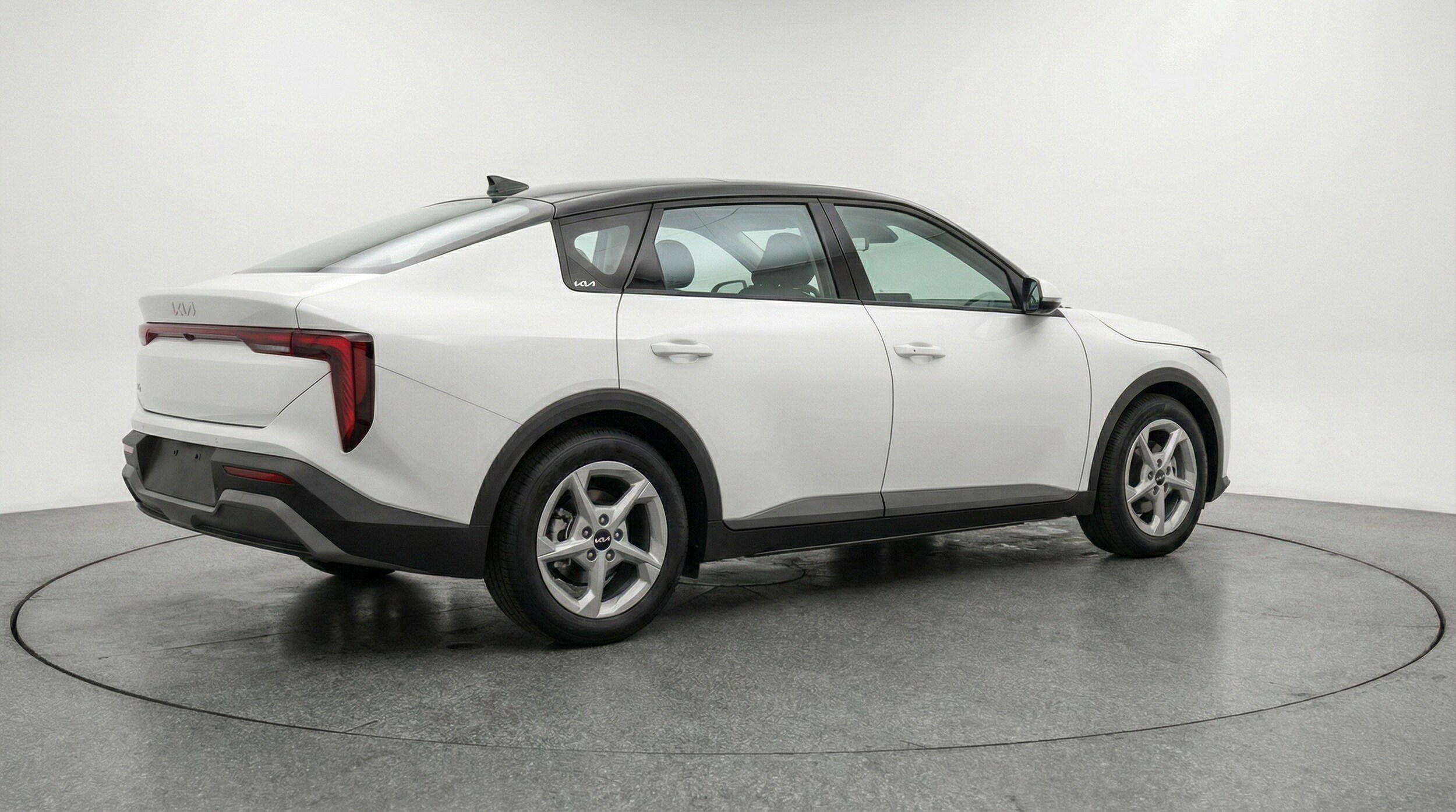 Thumbnail: 2025 Kia K4 - 9