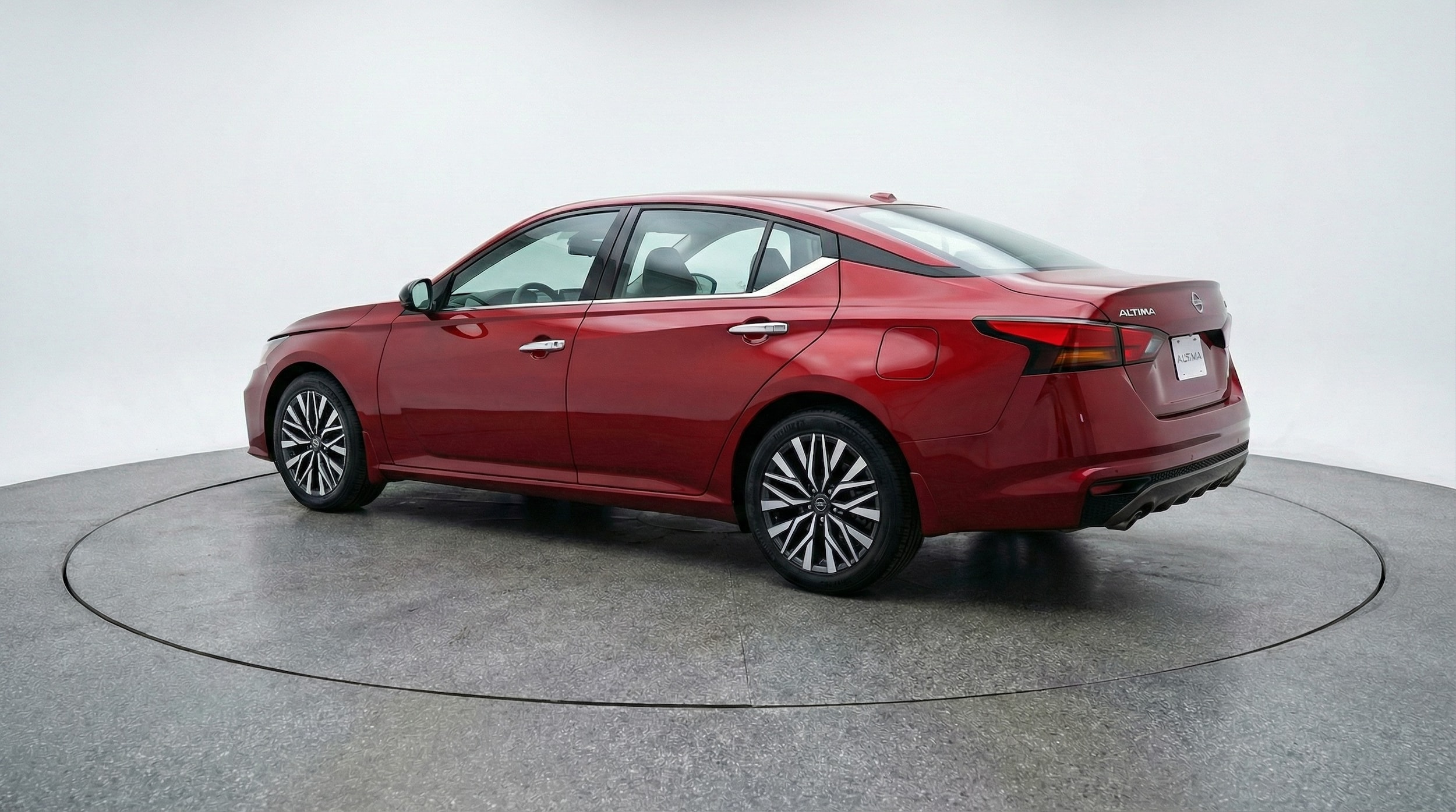 Thumbnail: 2025 Nissan Altima - 5