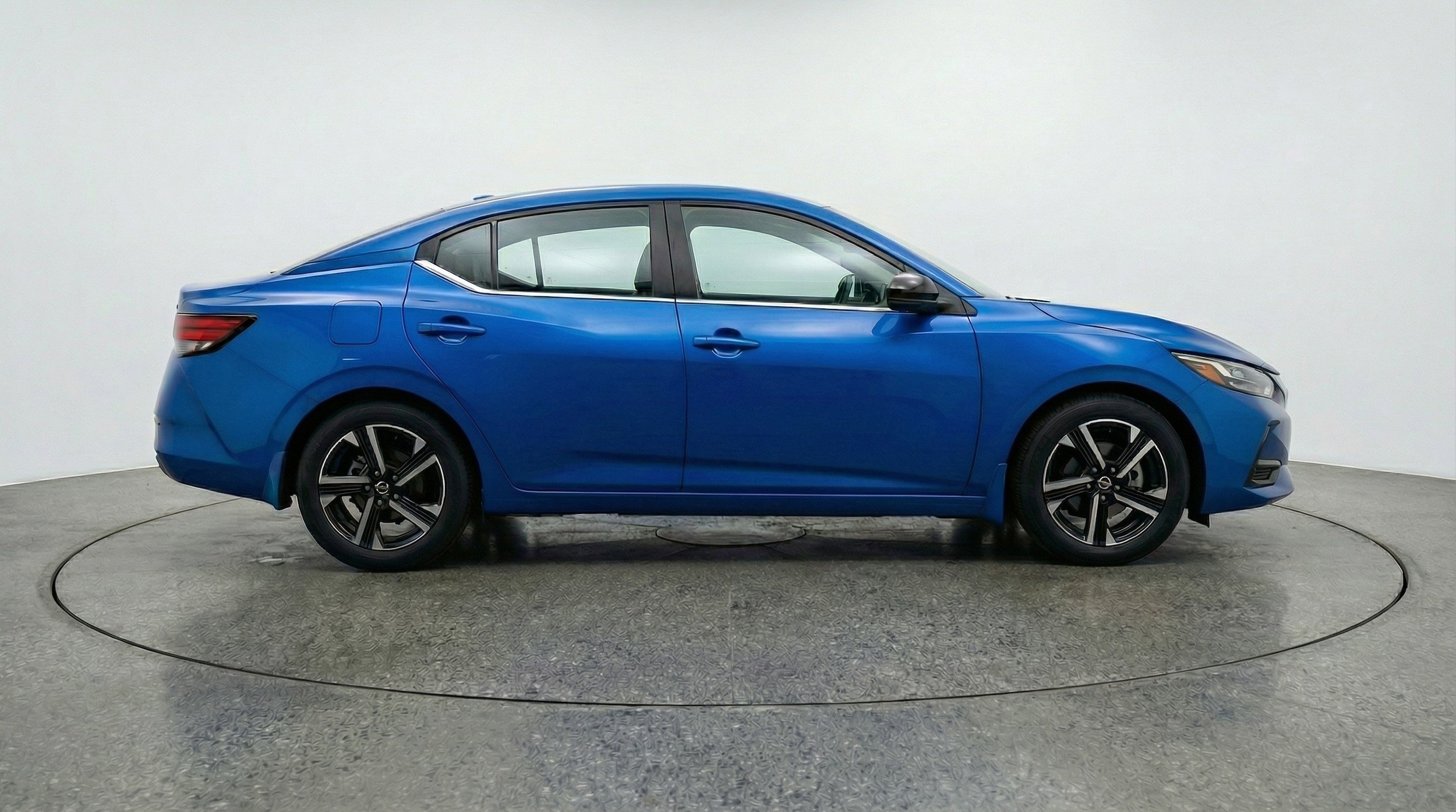 Thumbnail: 2025 Nissan Sentra - 11