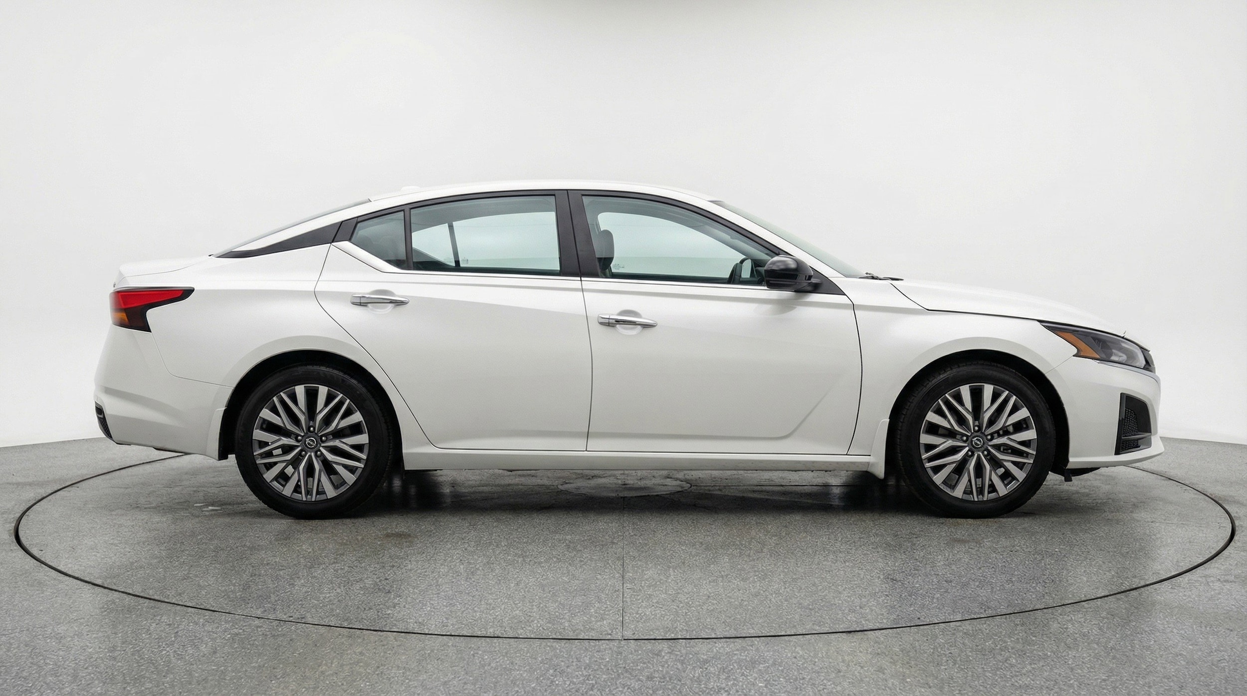 Thumbnail: 2025 Nissan Altima - 11