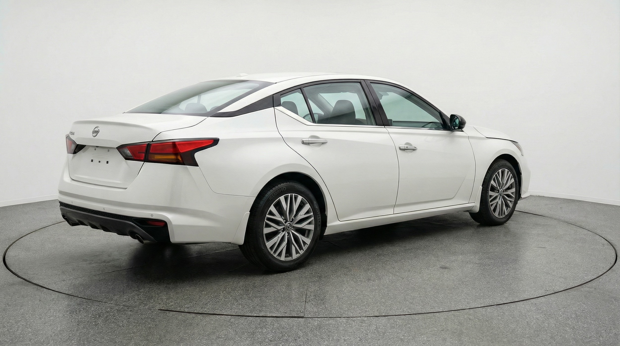 Thumbnail: 2025 Nissan Altima - 7