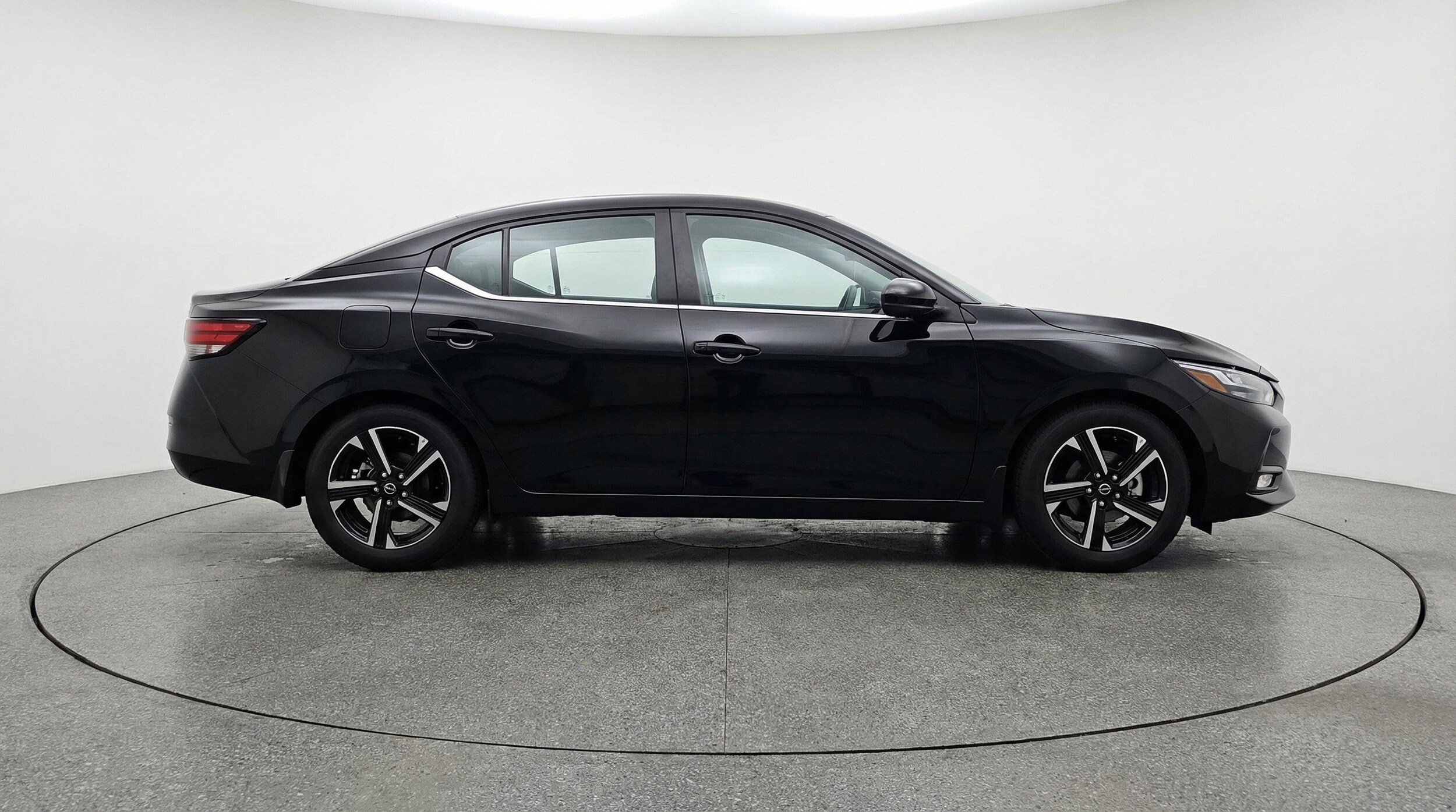 Thumbnail: 2025 Nissan Sentra - 11