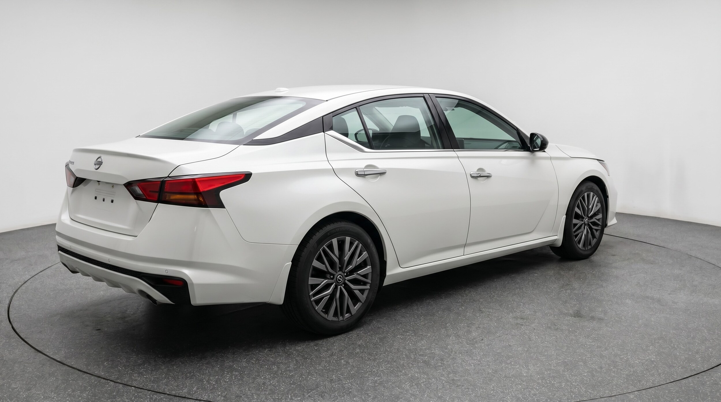 Thumbnail: 2025 Nissan Altima - 7