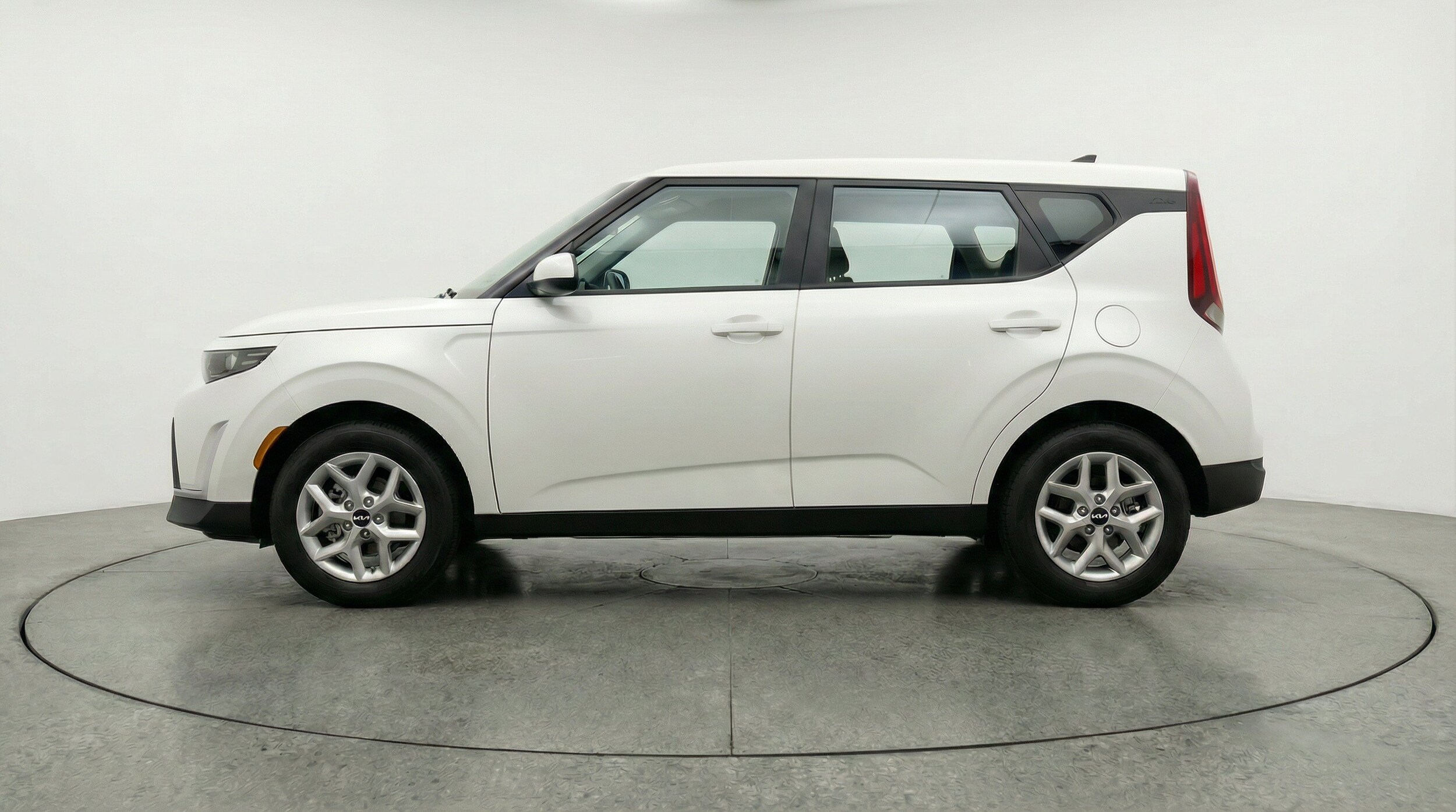 Thumbnail: 2025 Kia Soul - 5