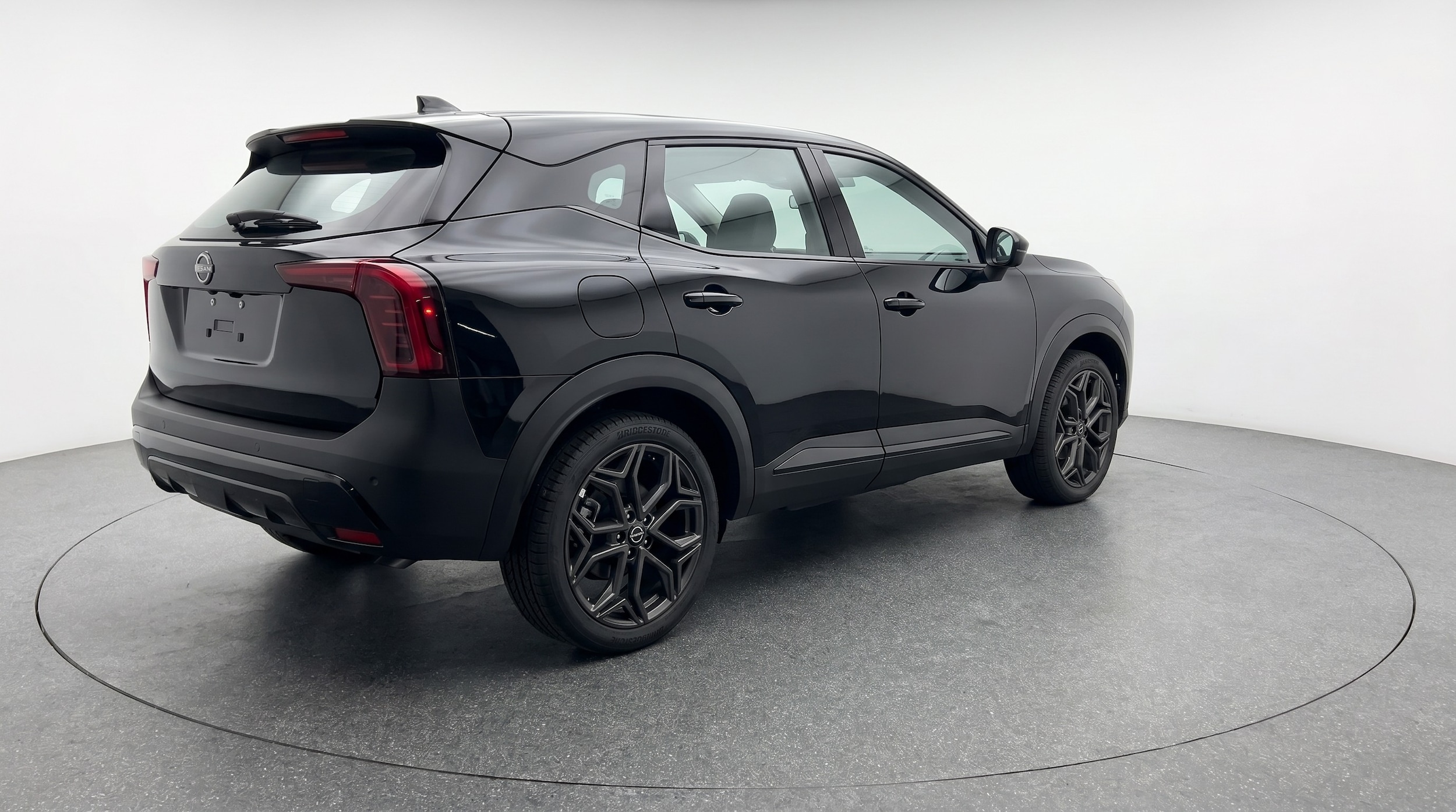 Thumbnail: 2026 Nissan Kicks - 7