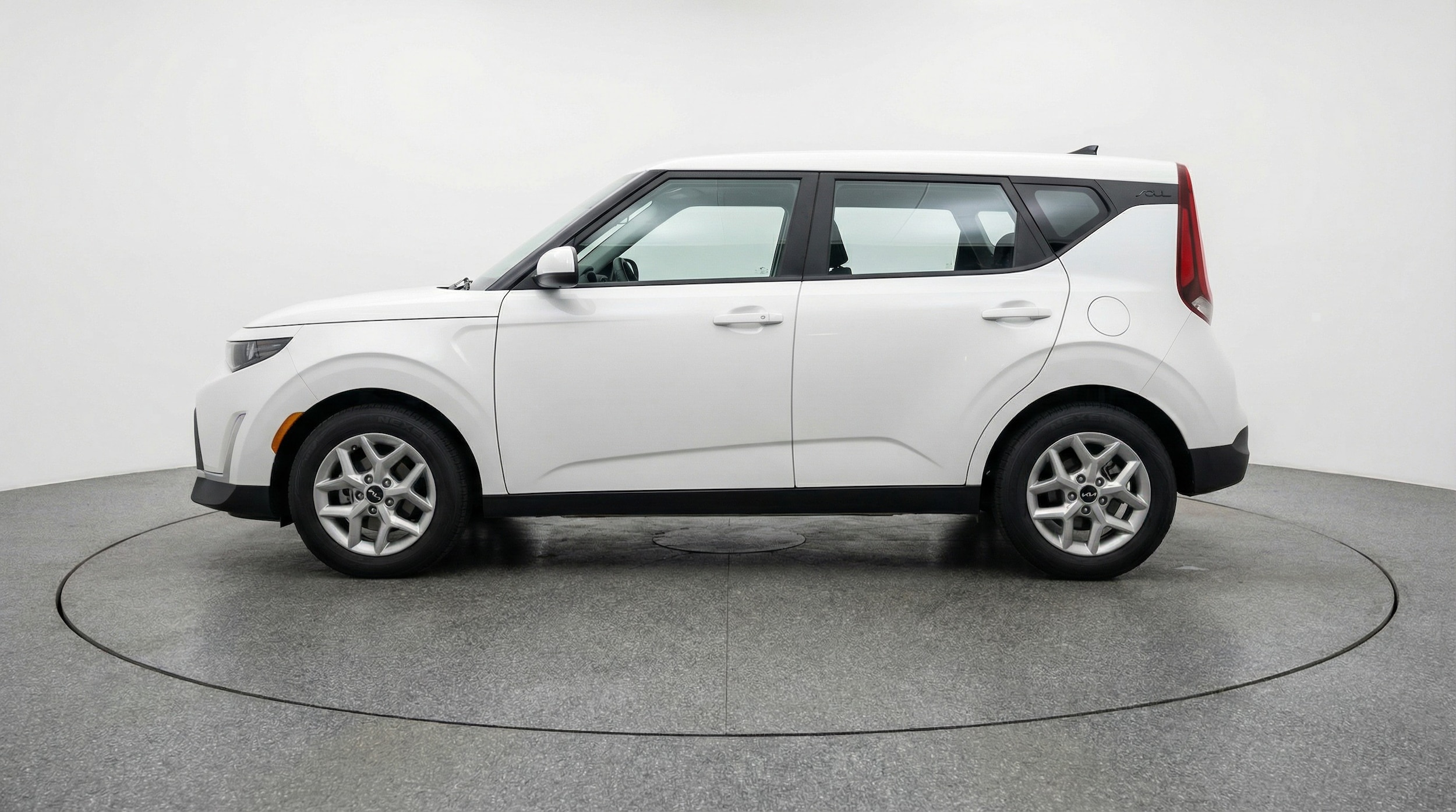 Thumbnail: 2025 Kia Soul - 4