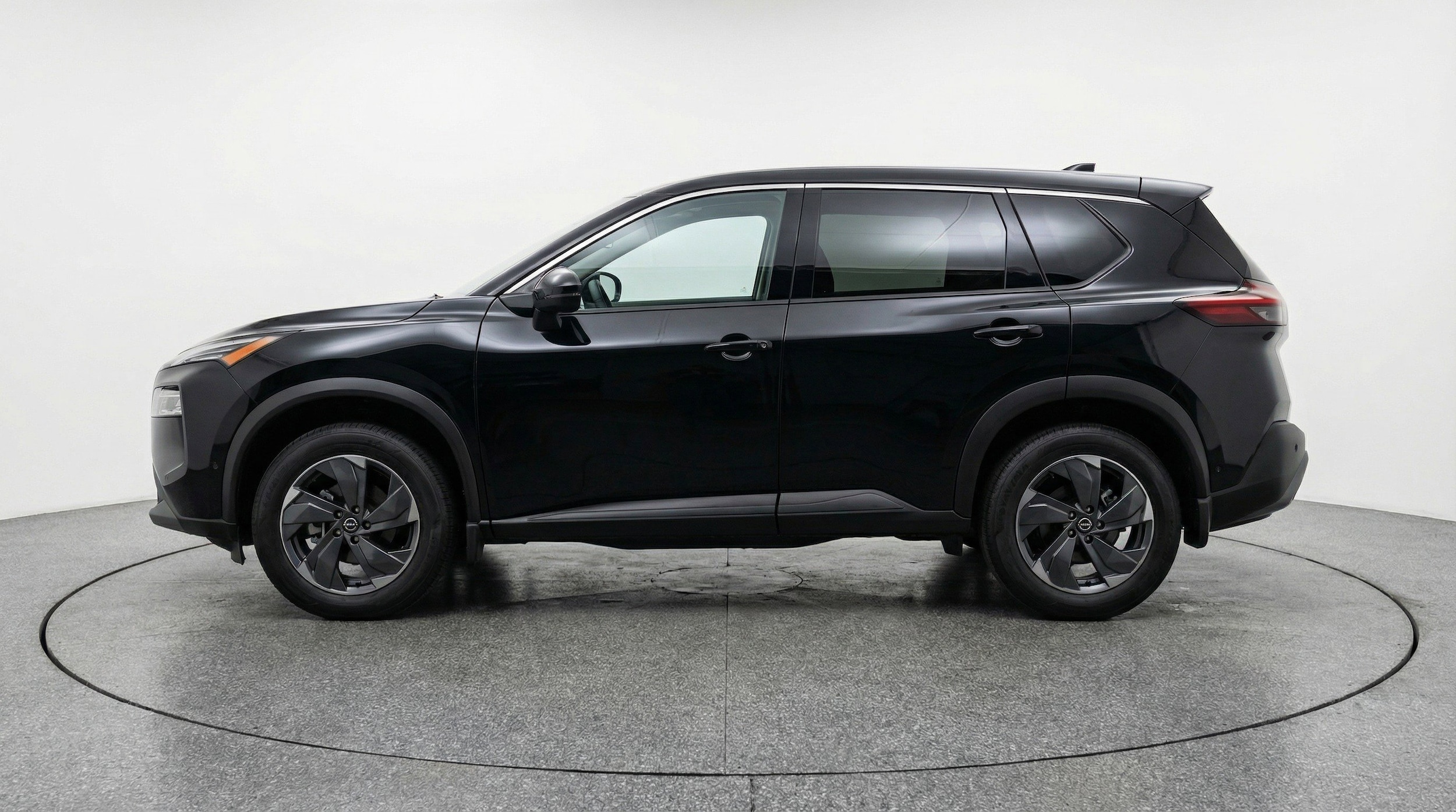 Thumbnail: 2025 Nissan Rogue - 5