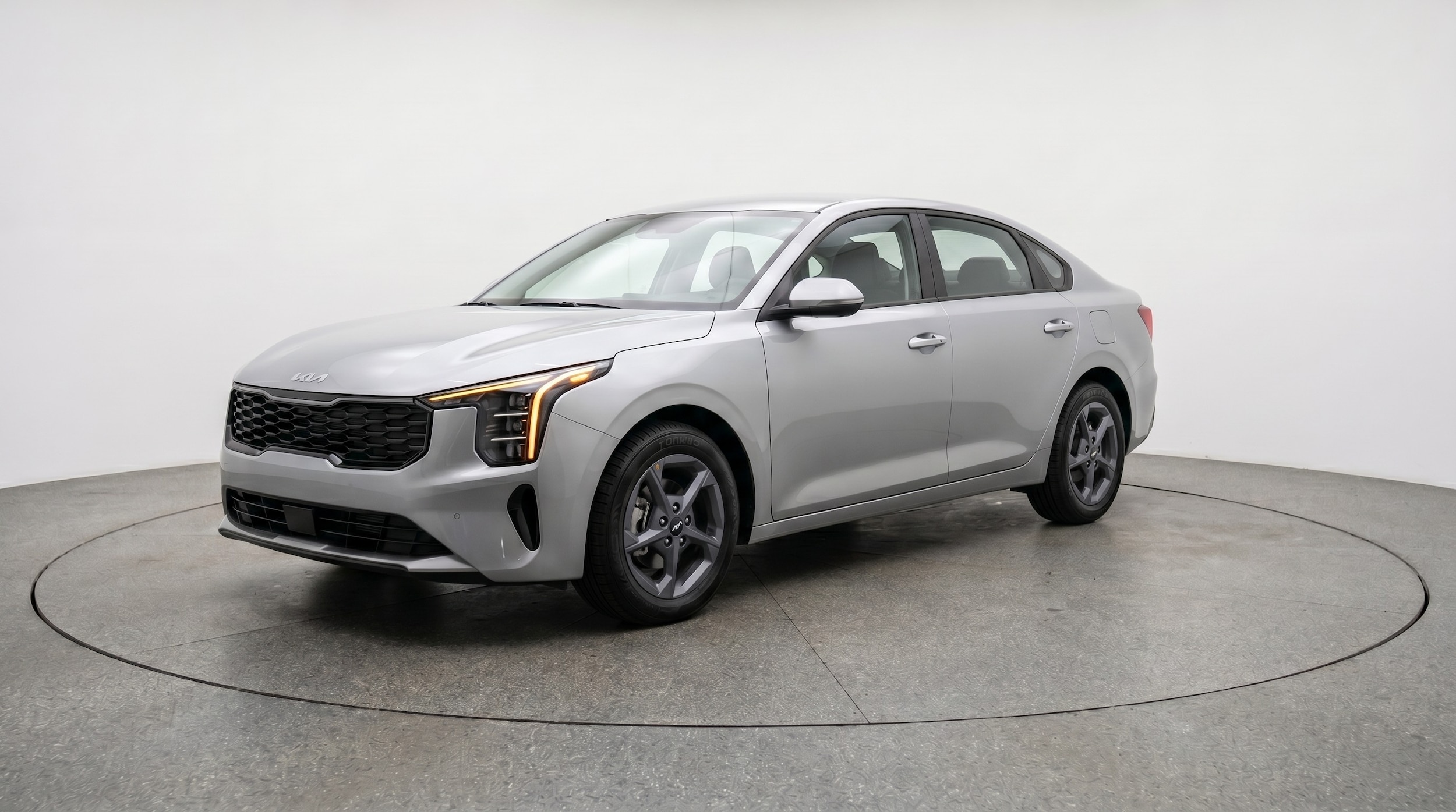 Thumbnail: 2025 Kia K4 - 3