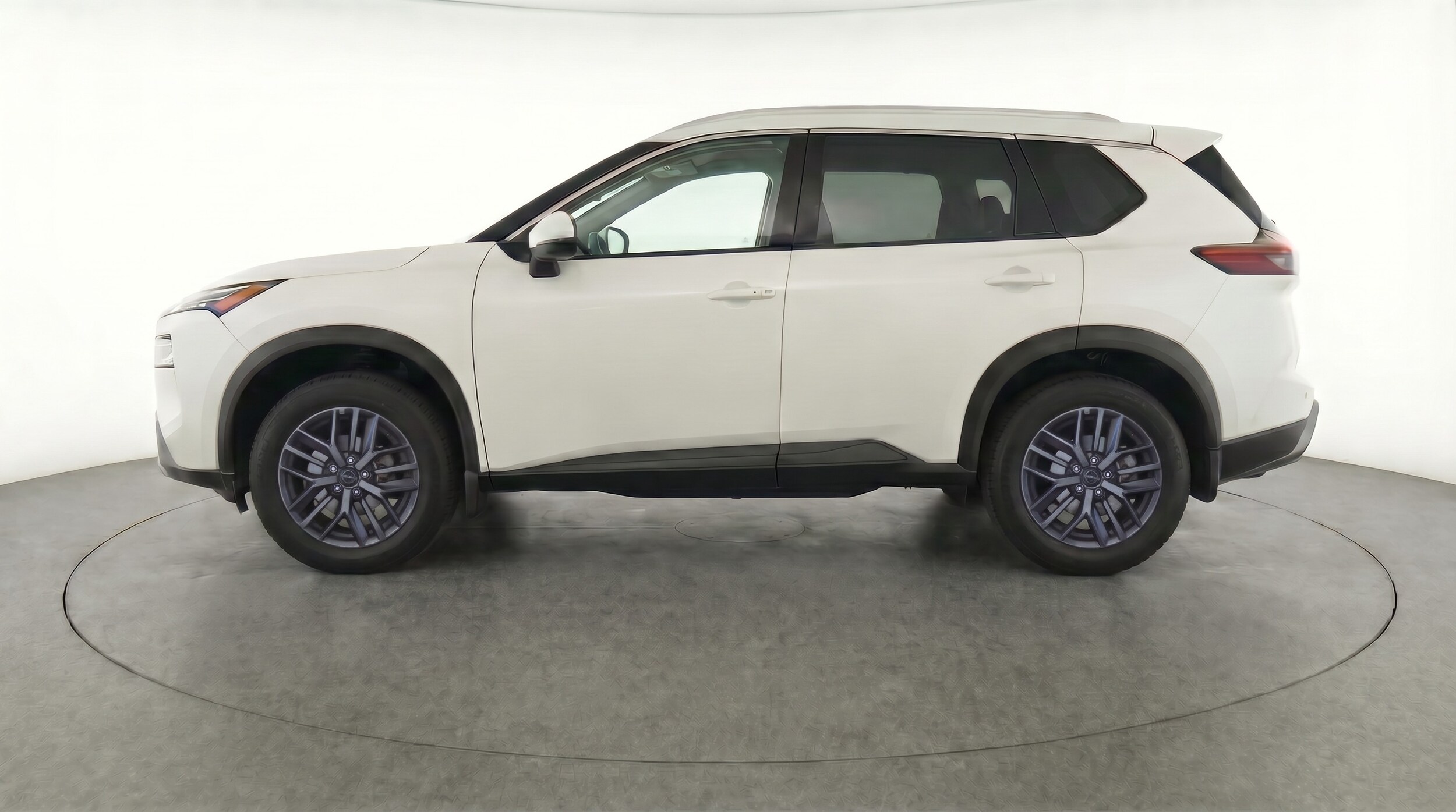Thumbnail: 2026 Nissan Rogue - 4