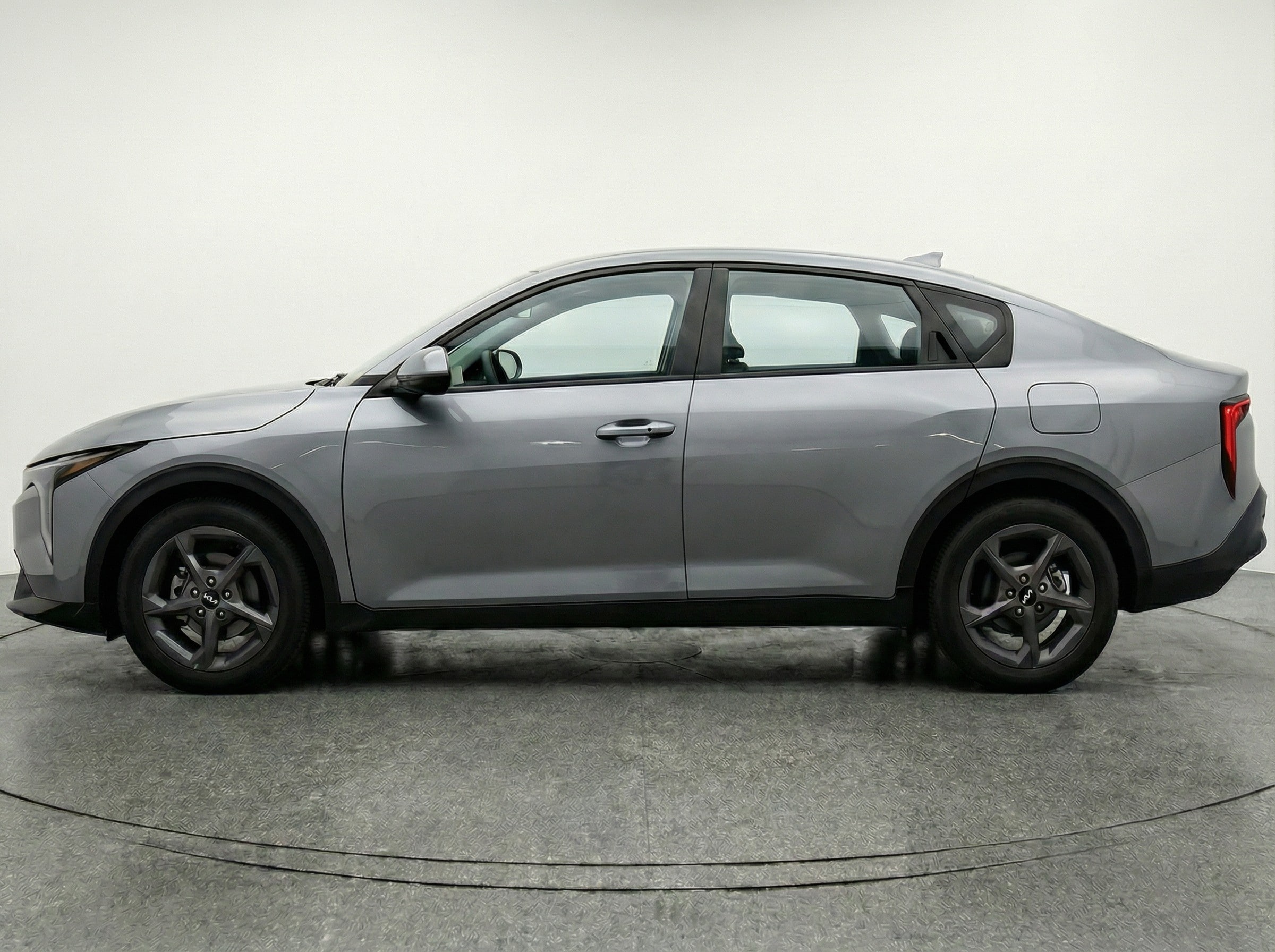 Thumbnail: 2025 Kia K4 - 4