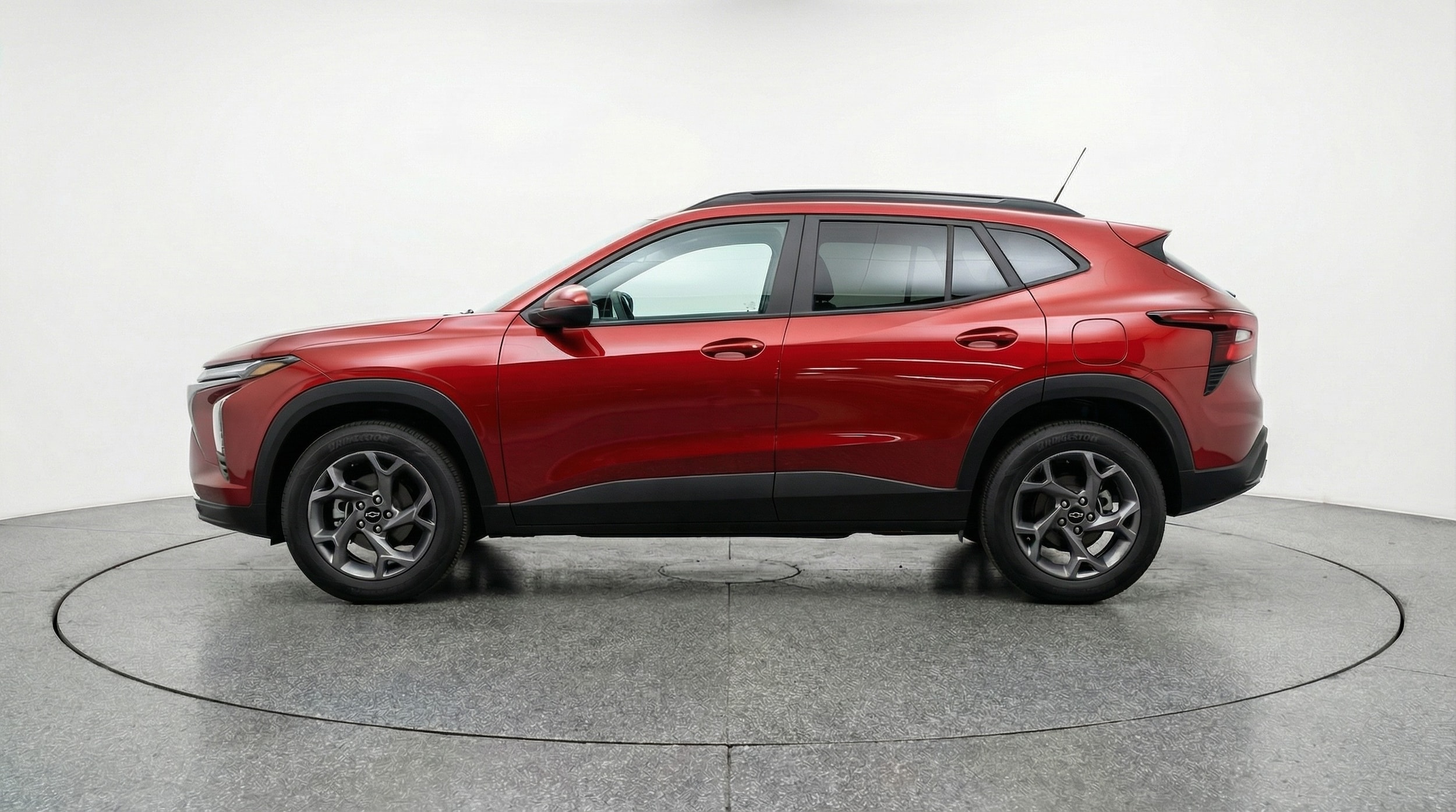 Thumbnail: 2025 Chevrolet Trax - 4