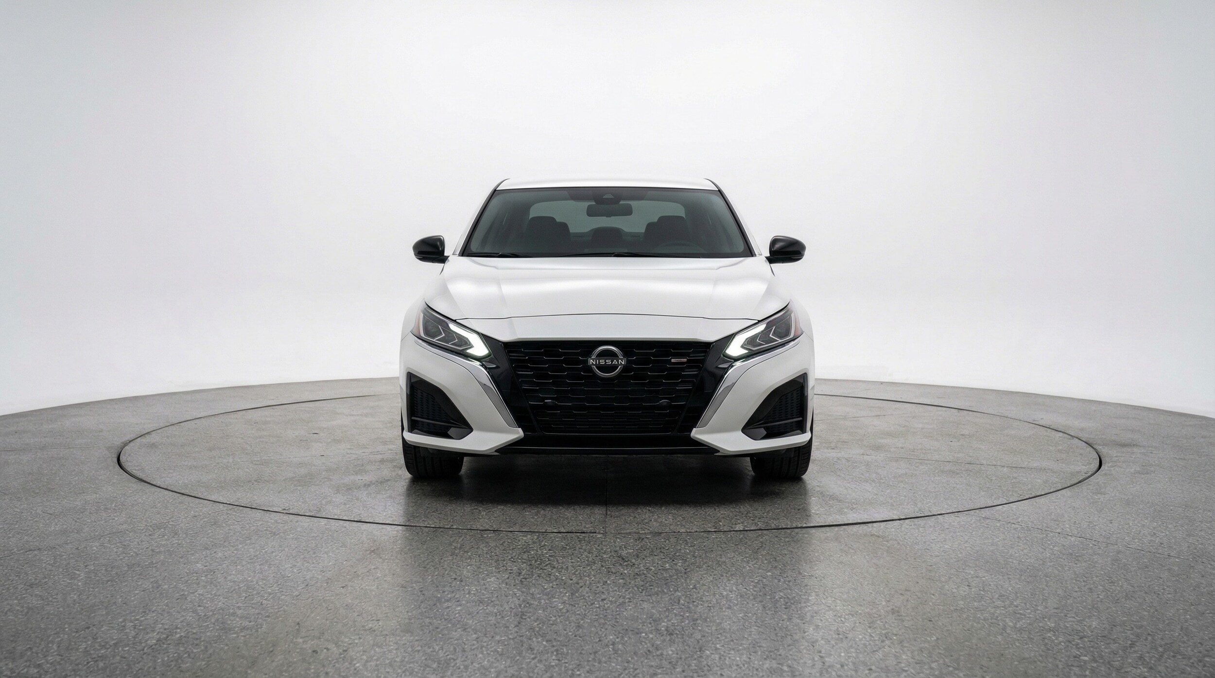 Thumbnail: 2025 Nissan Altima - 2