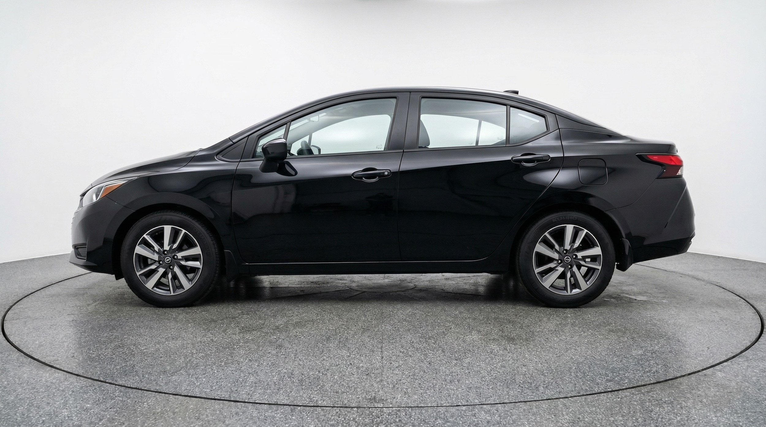 Thumbnail: 2025 Nissan Versa - 4